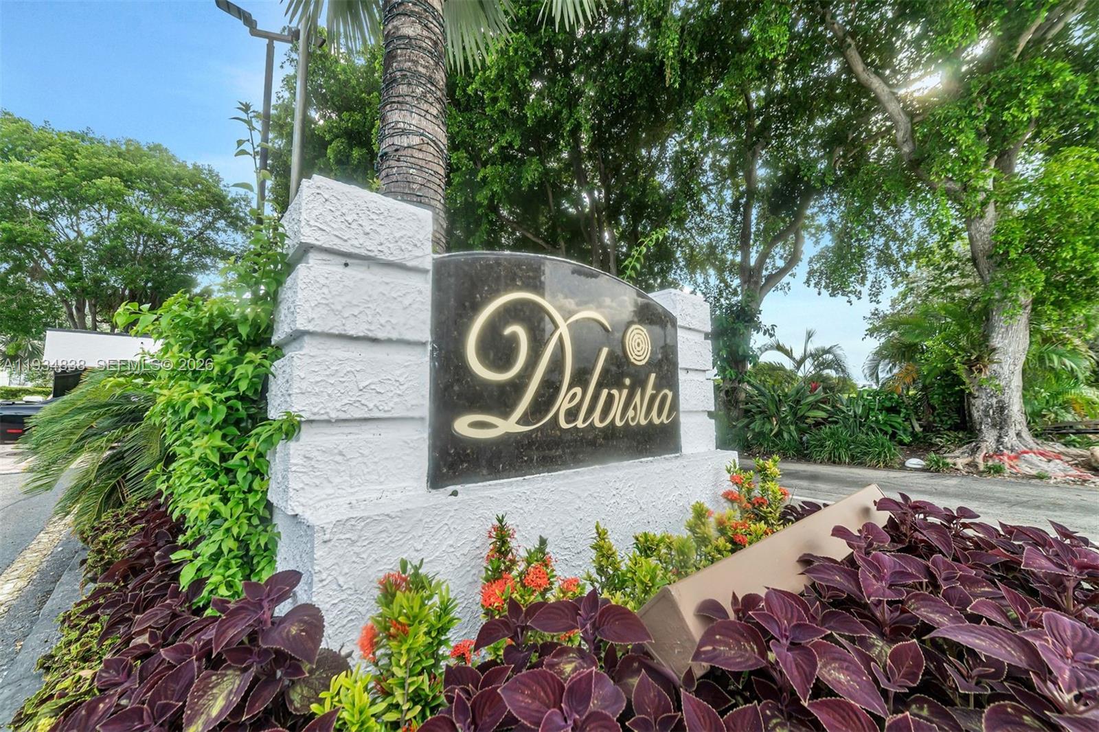 Delvista Towers Condo