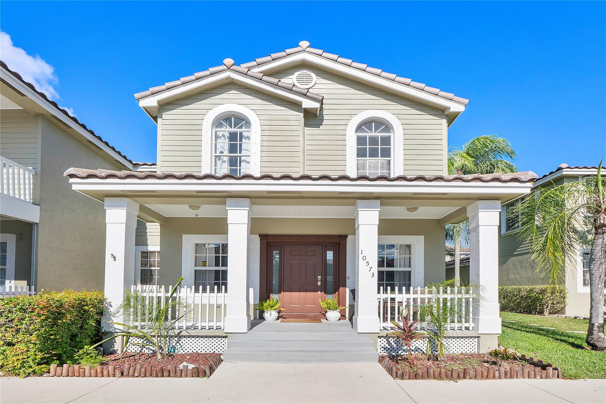 Kensington Manor 155-49 B