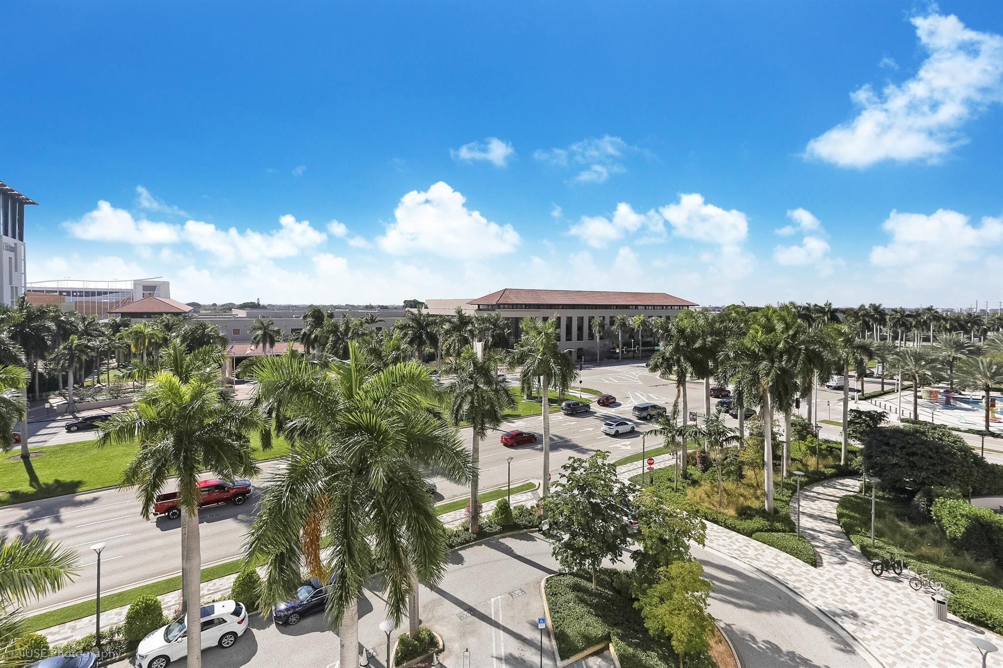 Tower Condo At Cityplace