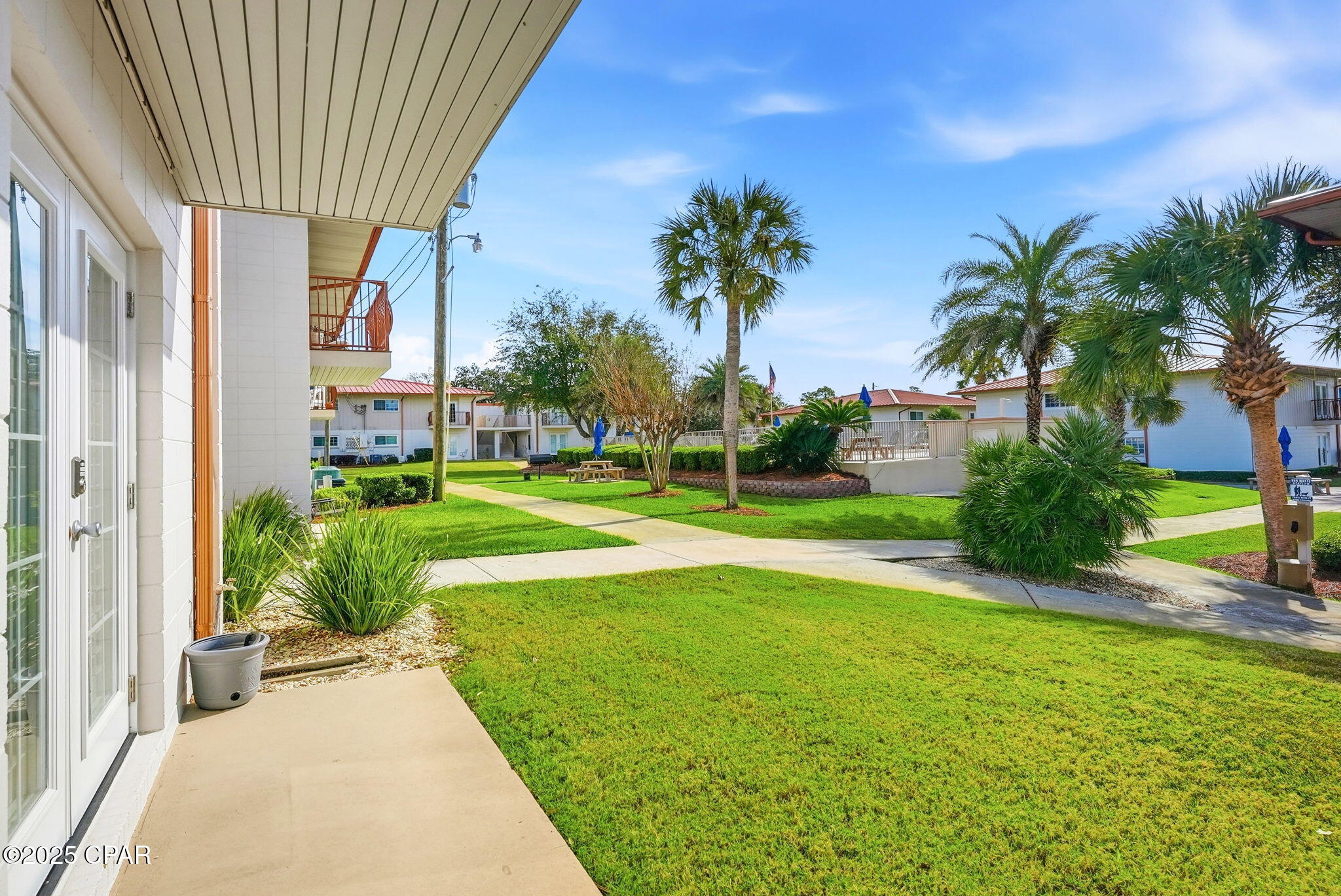 Image 15 For 2100 Beach Drive A102