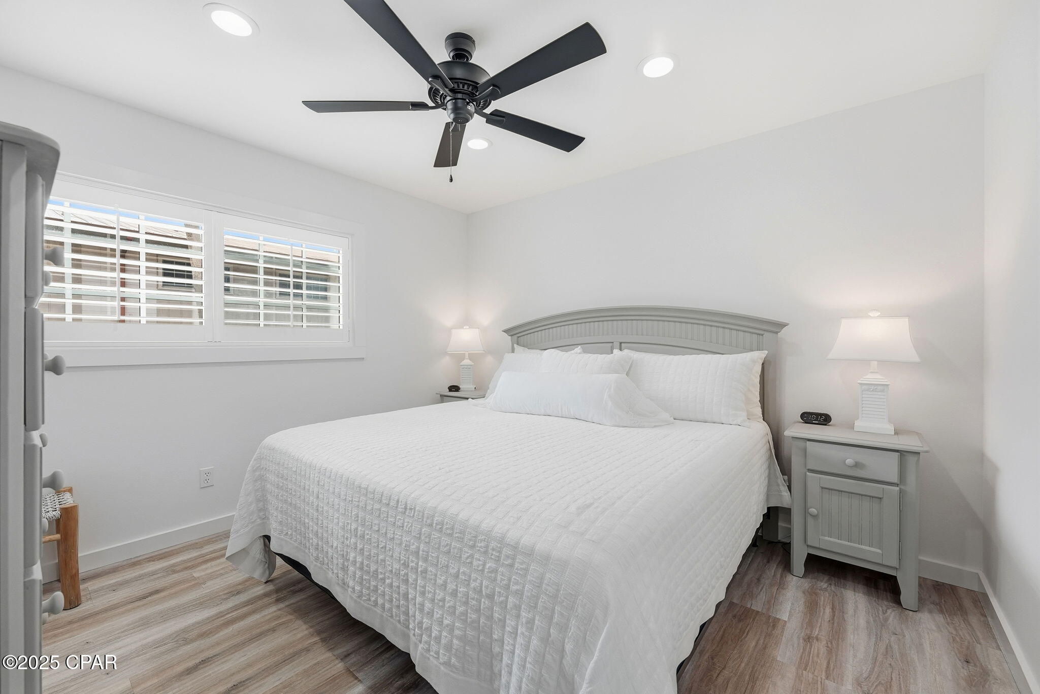 Image 8 For 2100 Beach Drive A102