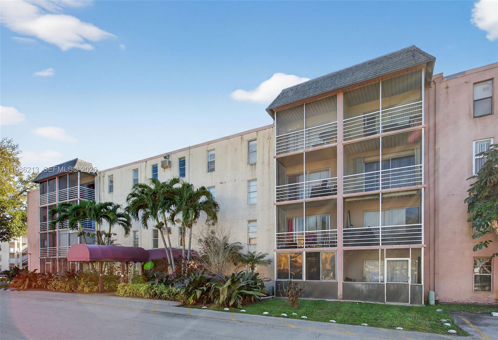 Brookfield Square Condo