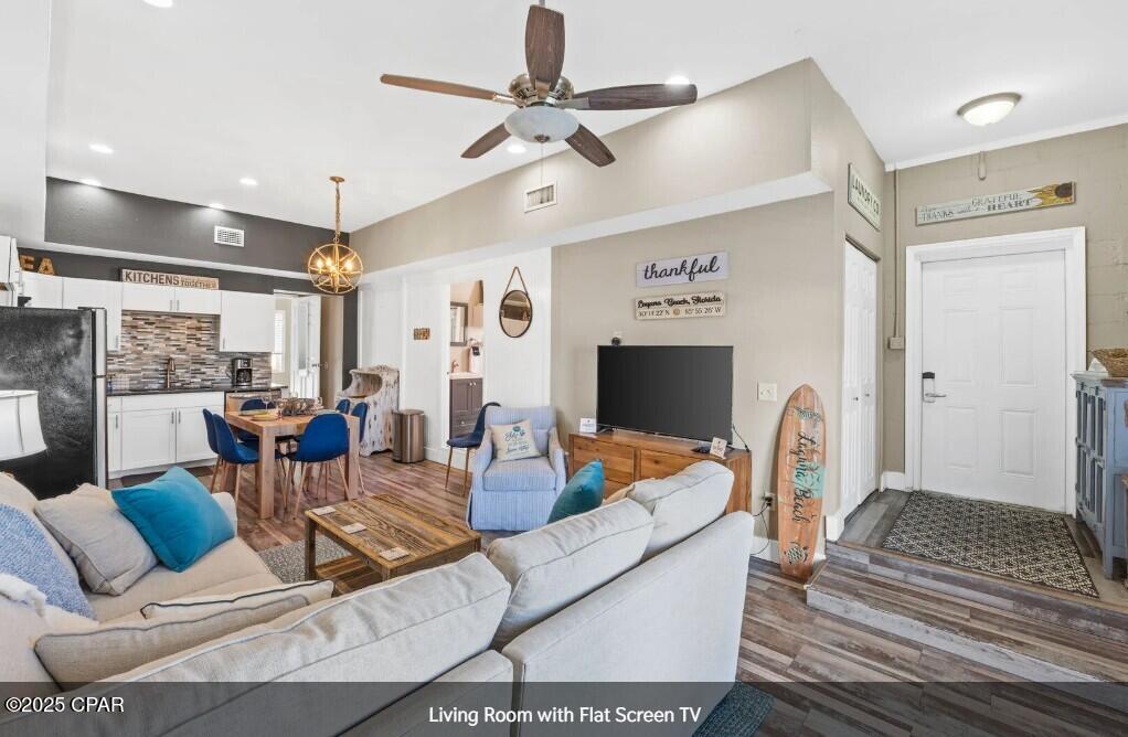 Image 7 For 204 Carol Place