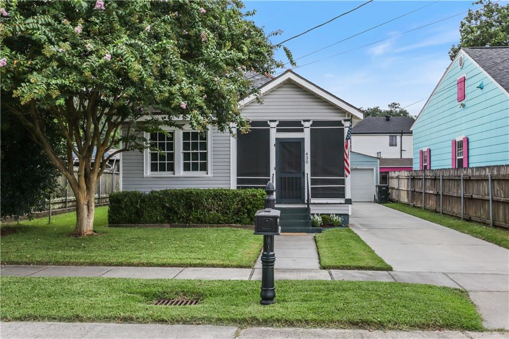 Homes for sale in Arabi, LA | 430 Lebeau St, Arabi, LA 70032 | MLS# 2535699