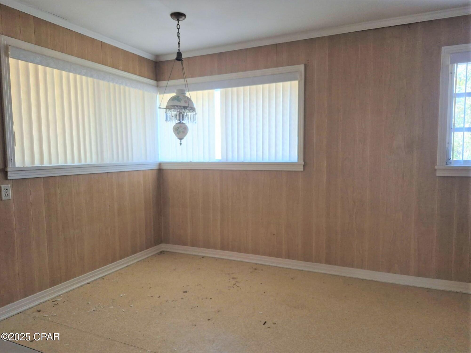 Image 14 For 853 1st Street