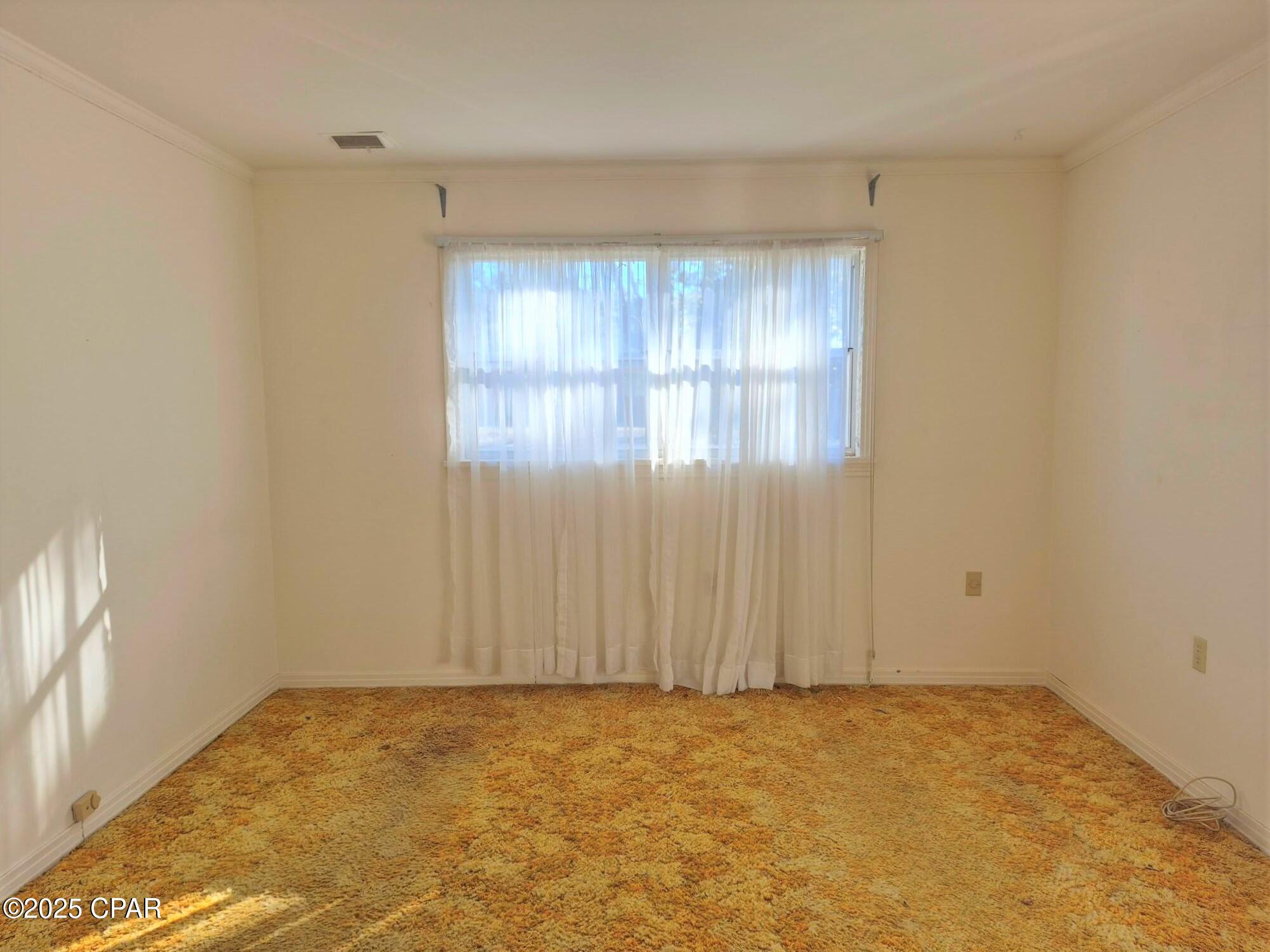 Image 6 For 853 1st Street