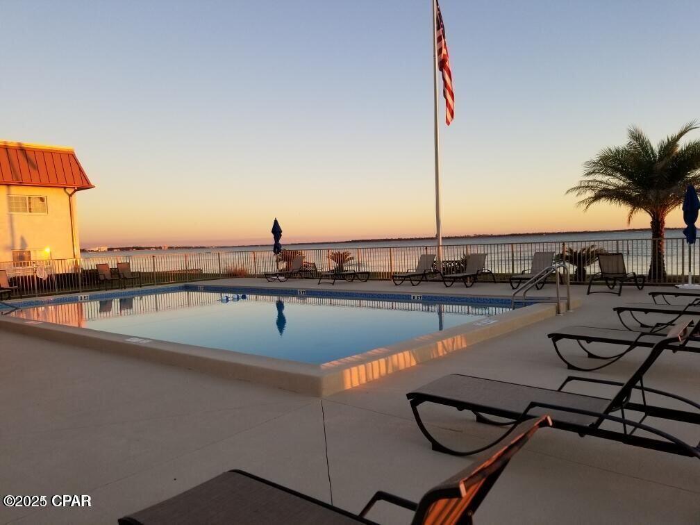 Image 11 For 2100 Beach Drive B102