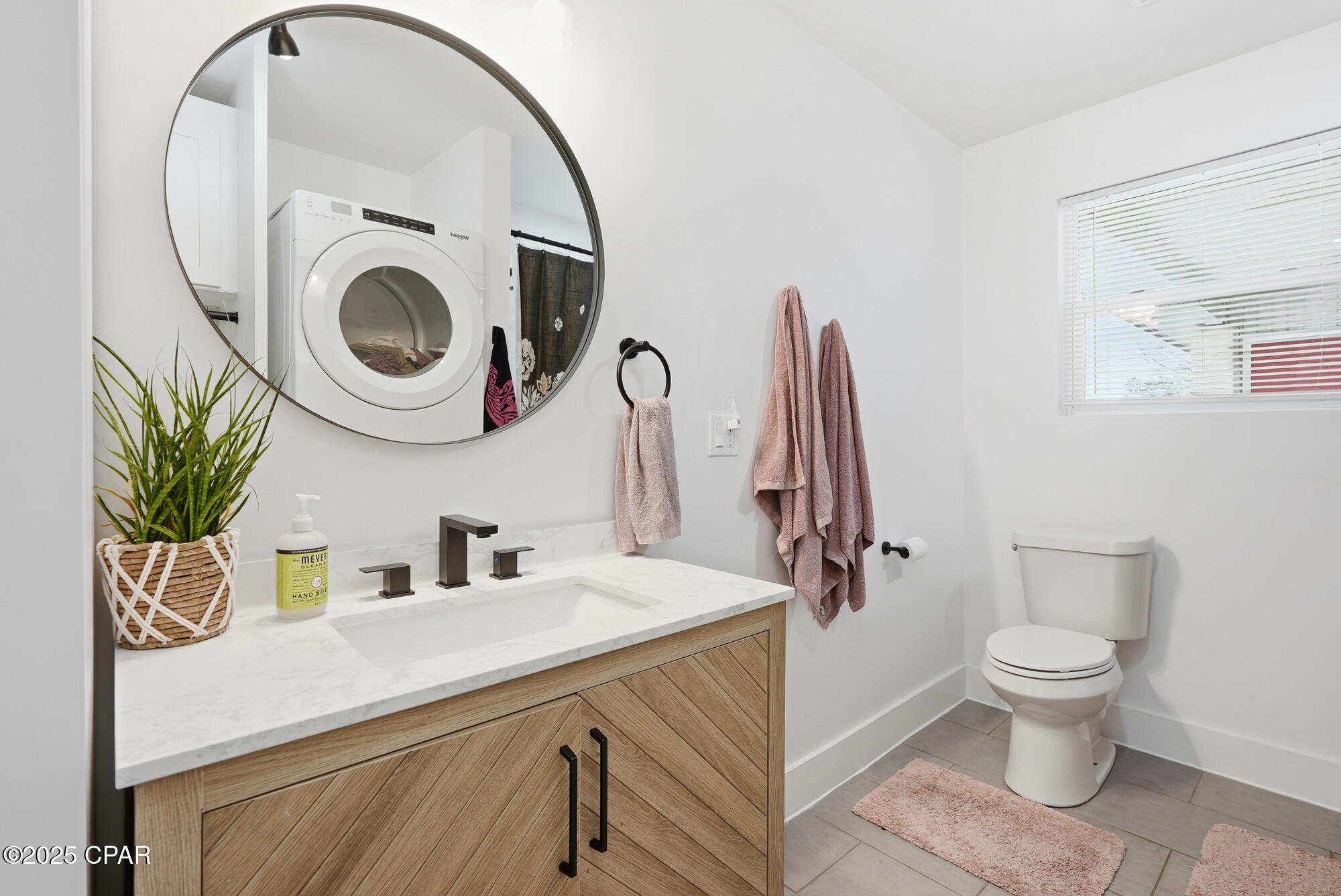 Image 29 For 2009 Brenda Circle