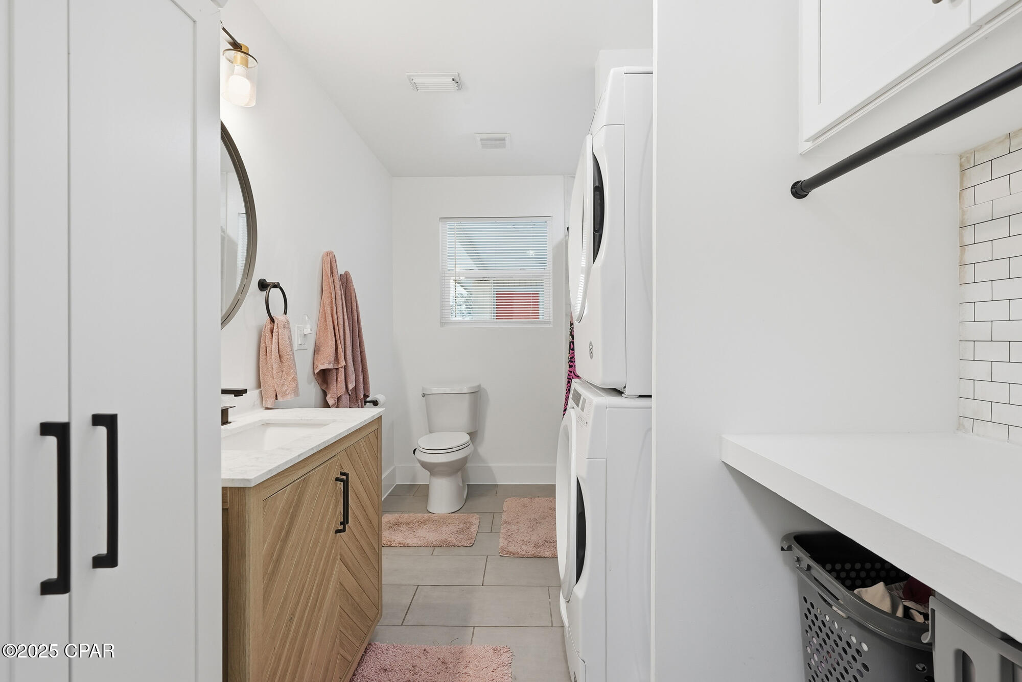 Image 30 For 2009 Brenda Circle