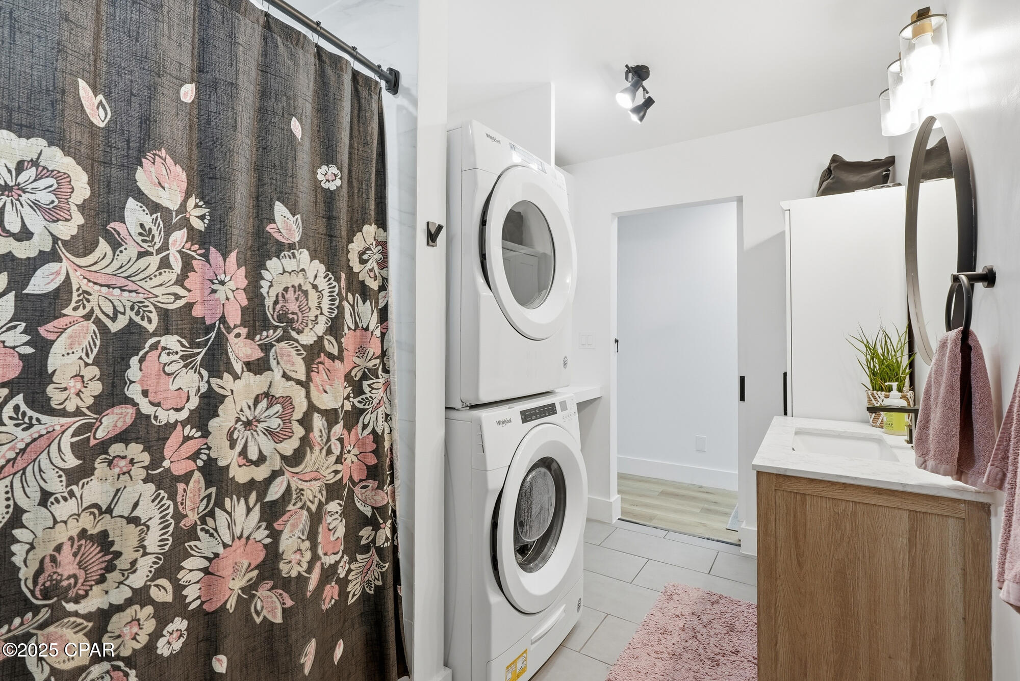 Image 31 For 2009 Brenda Circle