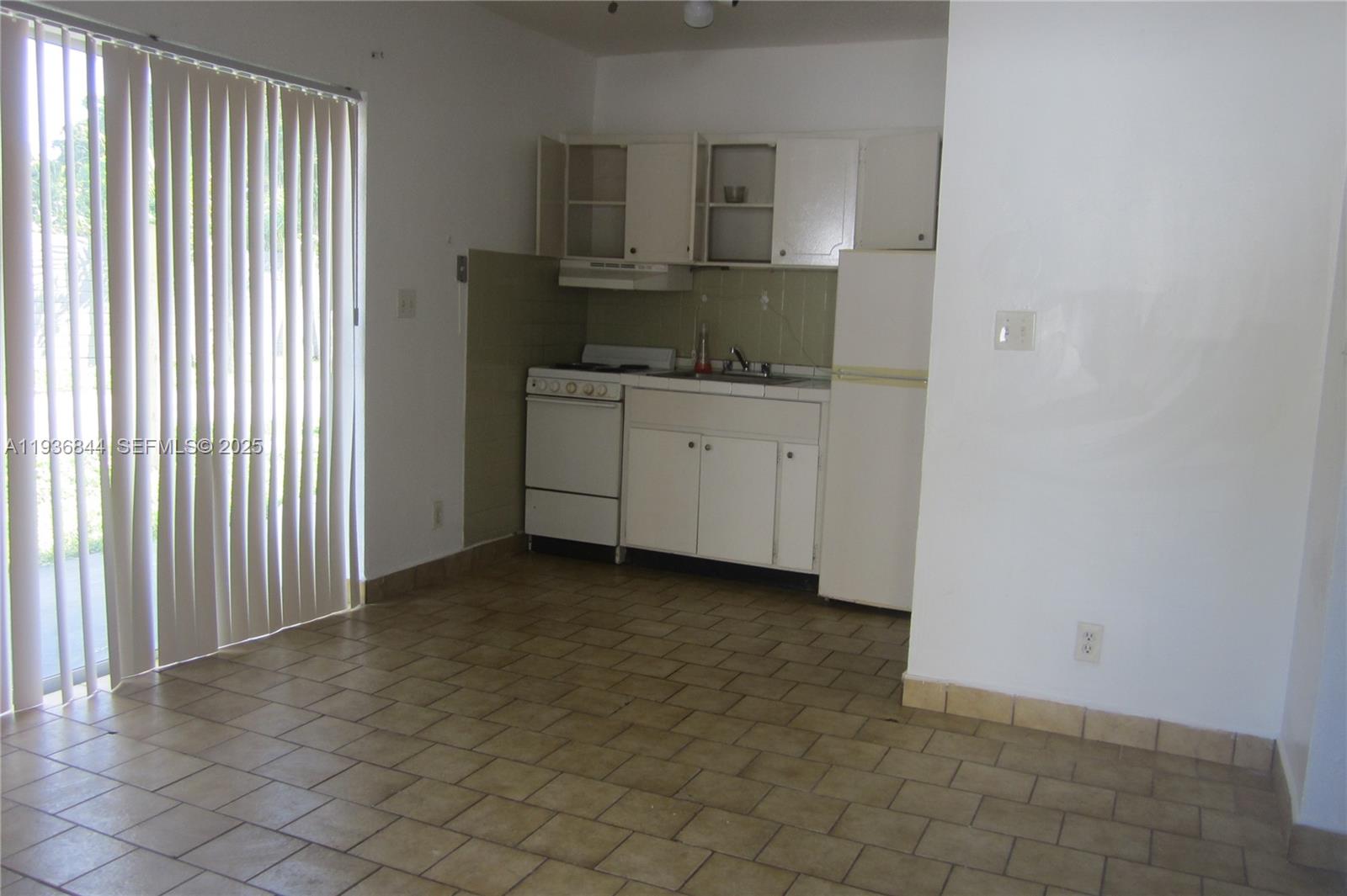 Property photo # 4