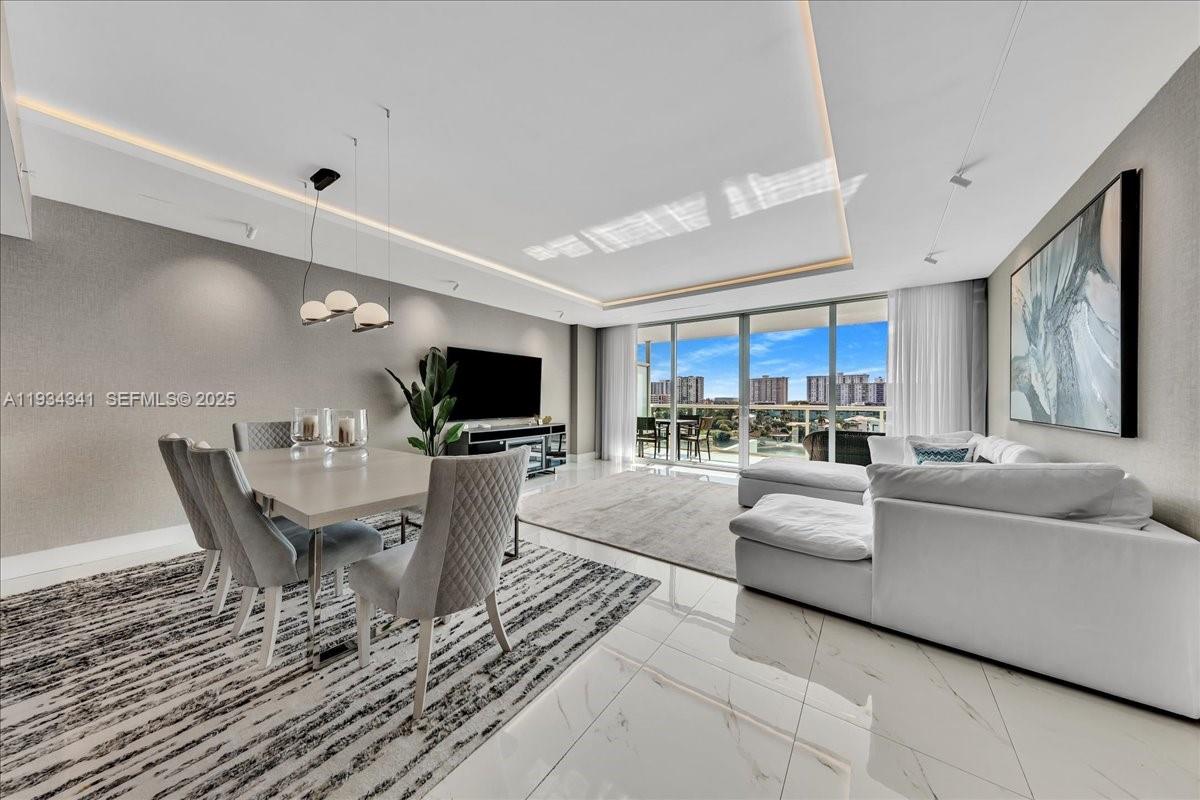 400 Sunny Isles Condo Eas