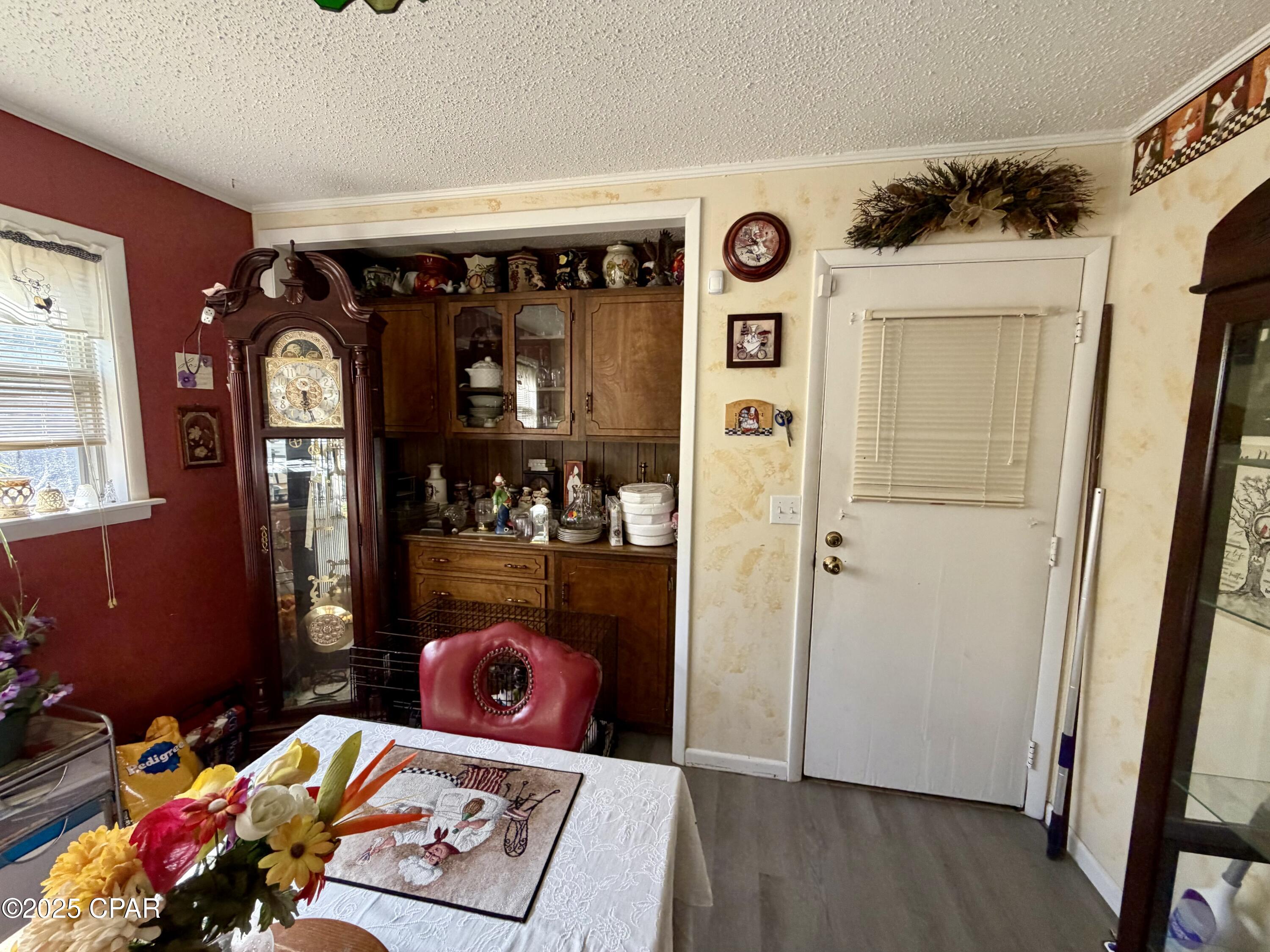 Image 8 For 4491 Cook Road