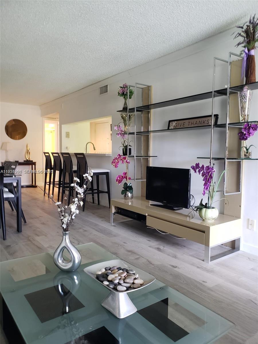 Valencia At Doral Condo N