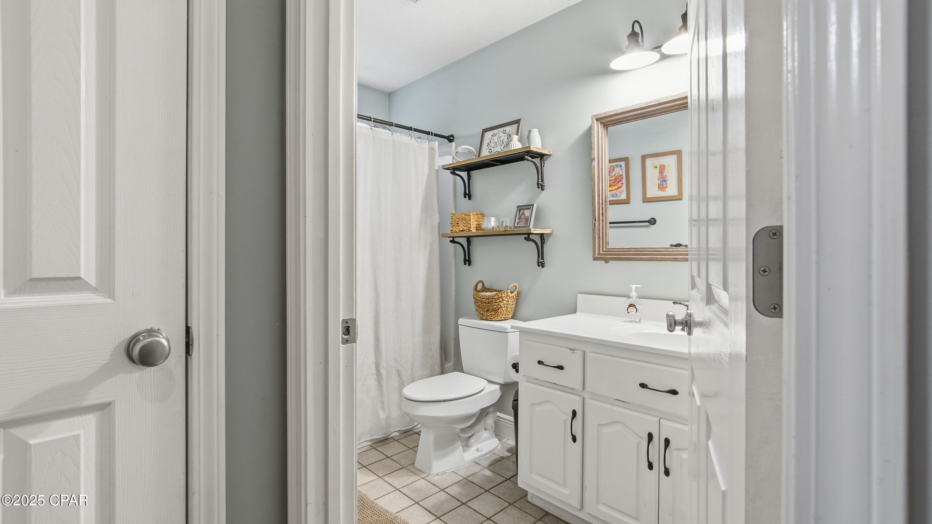 Image 20 For 914 Virginia Avenue