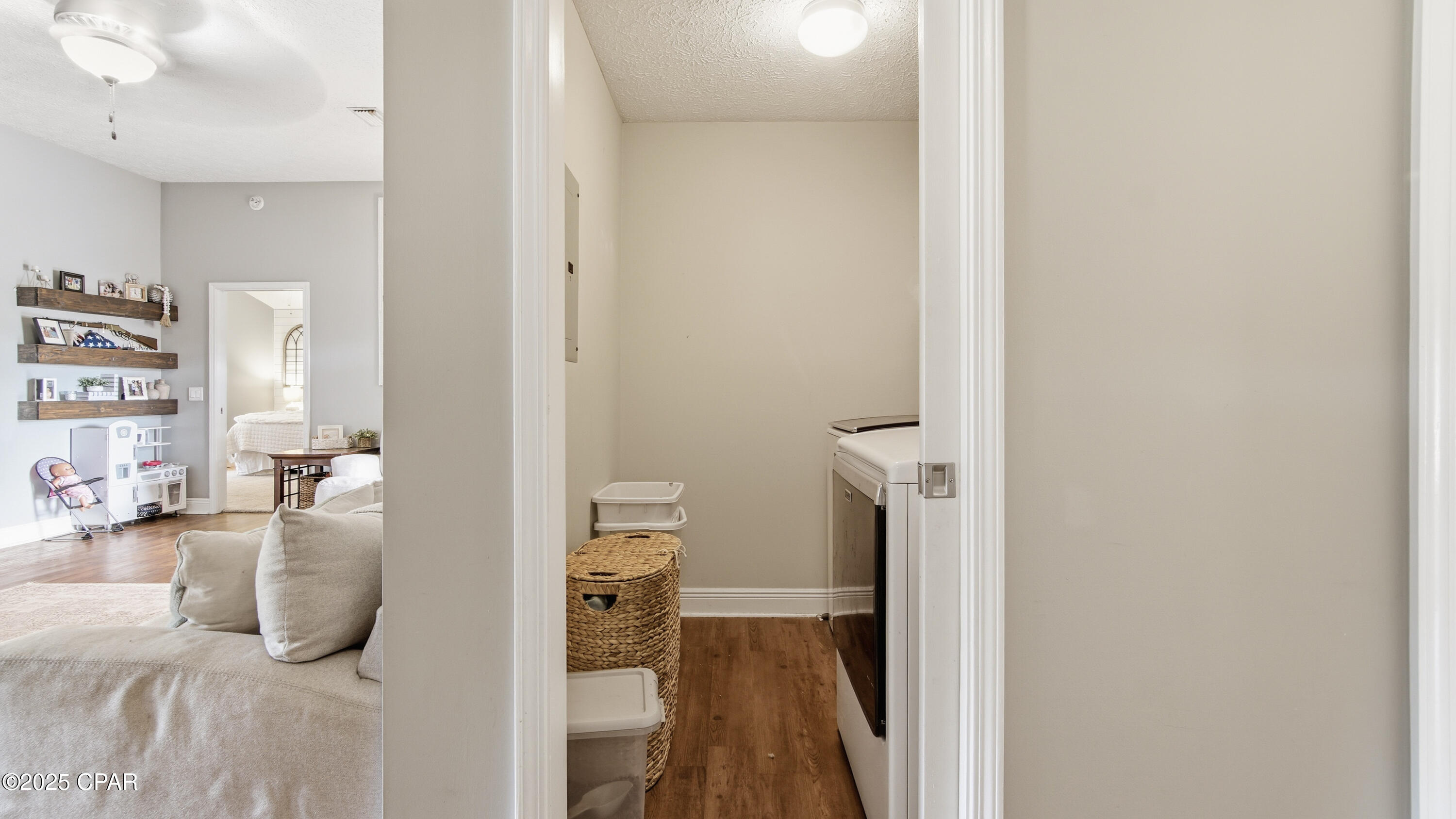 Image 29 For 914 Virginia Avenue