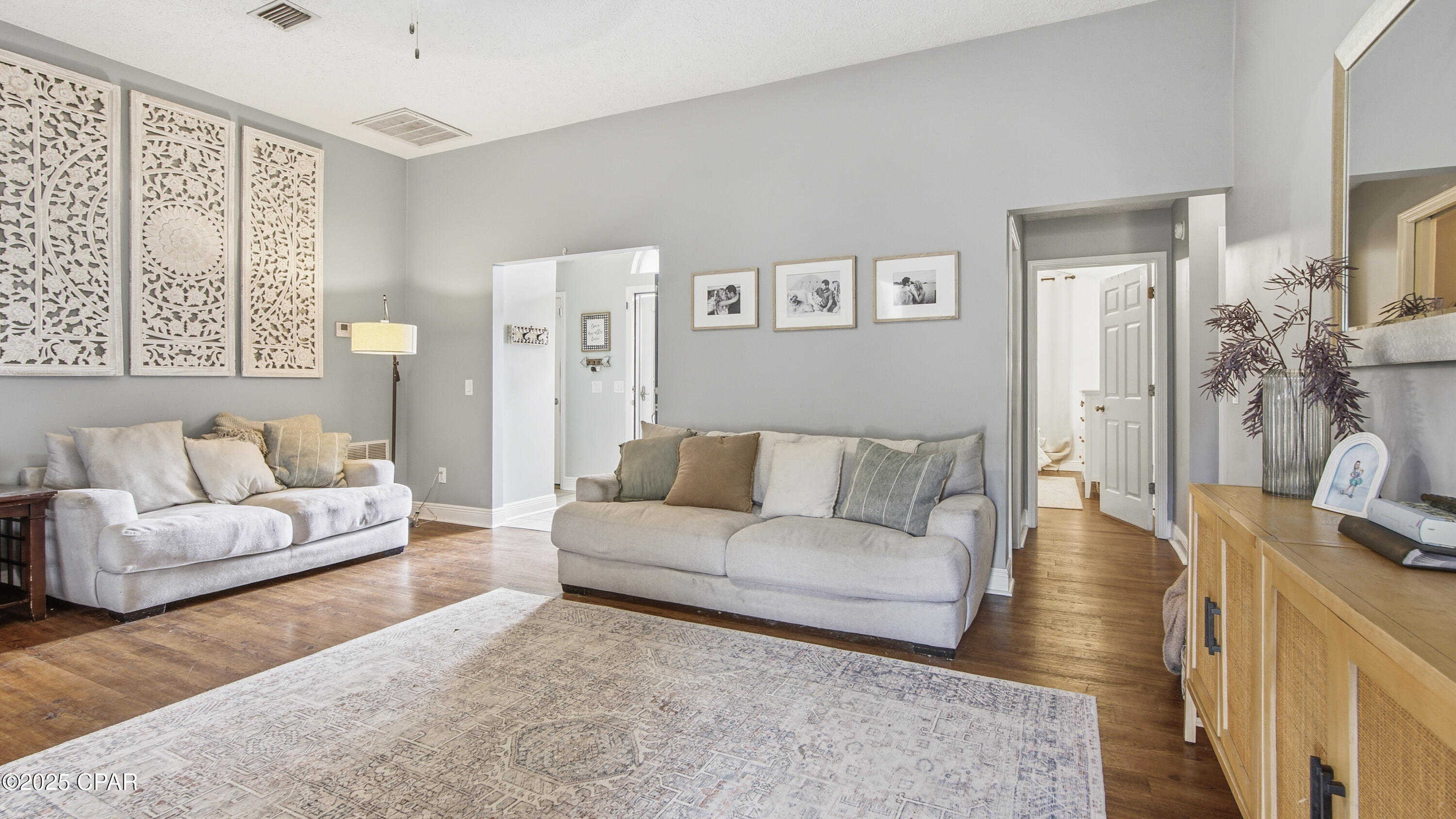 Image 4 For 914 Virginia Avenue