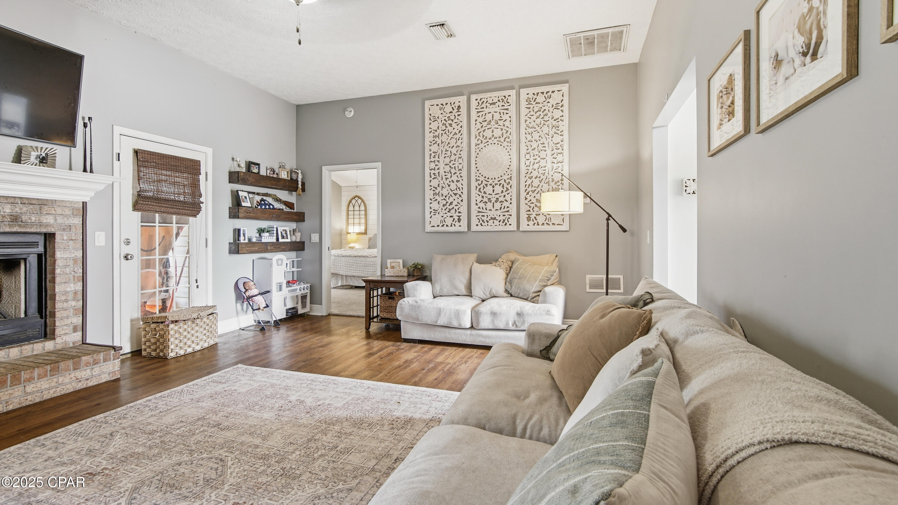 Image 5 For 914 Virginia Avenue