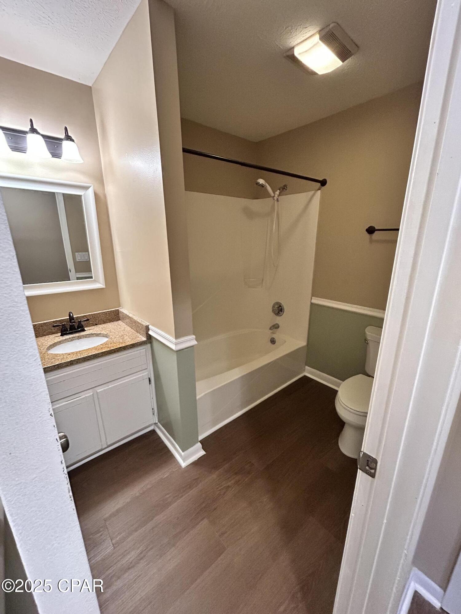 Image 10 For 1005 11th Court