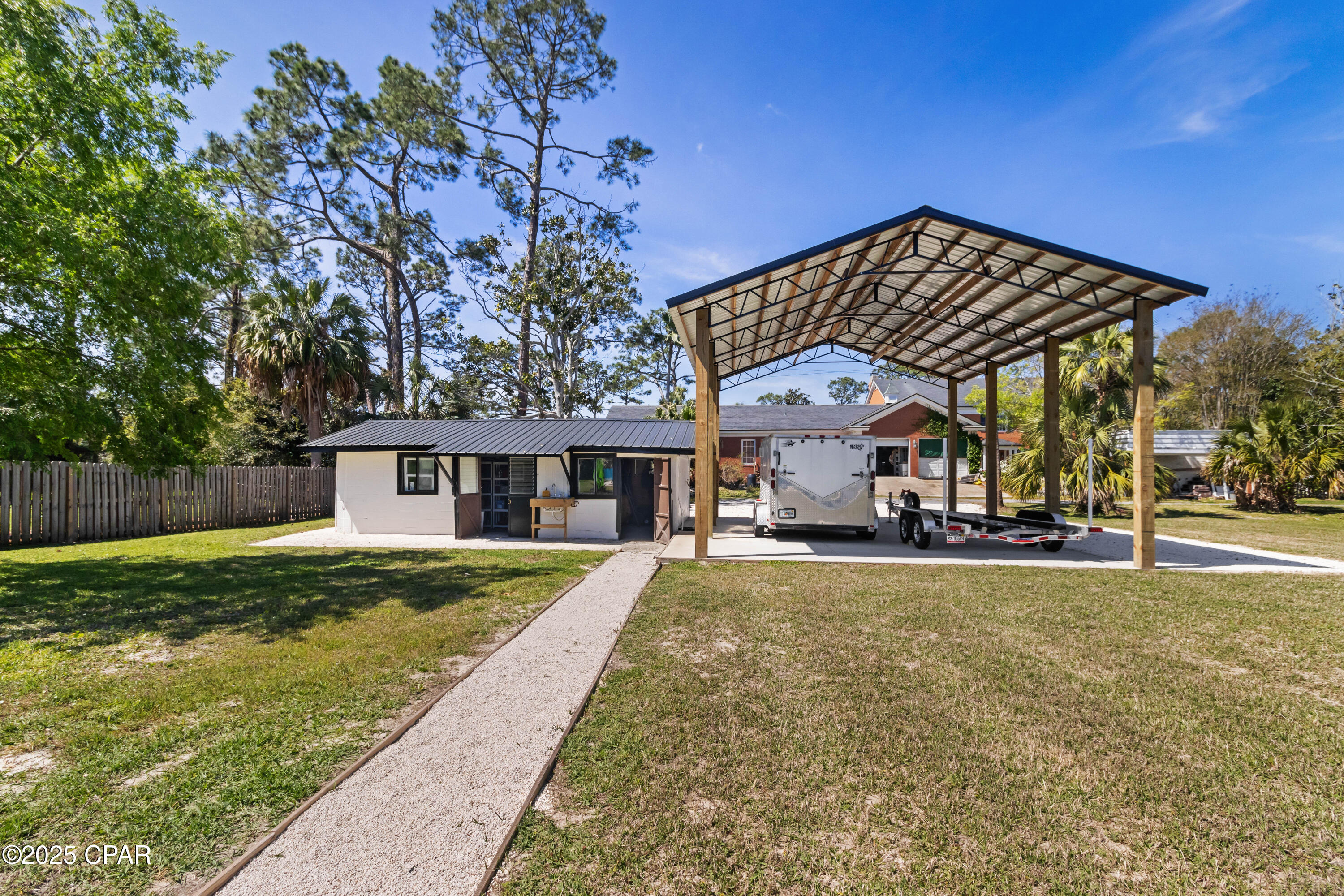 Image 2 For 1608 Monument Avenue