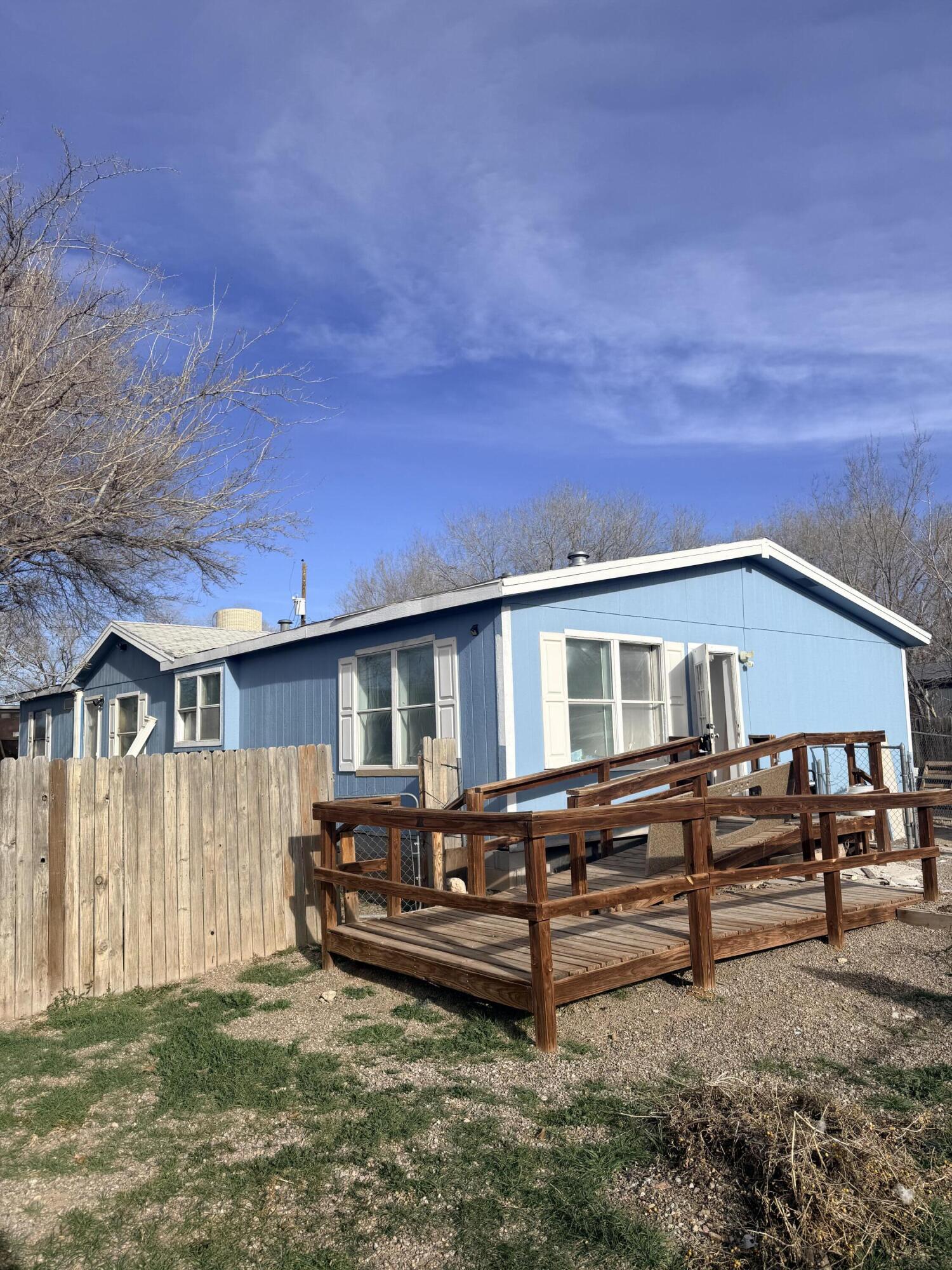 364 Mary Hill Road, Bernalillo NM 87004