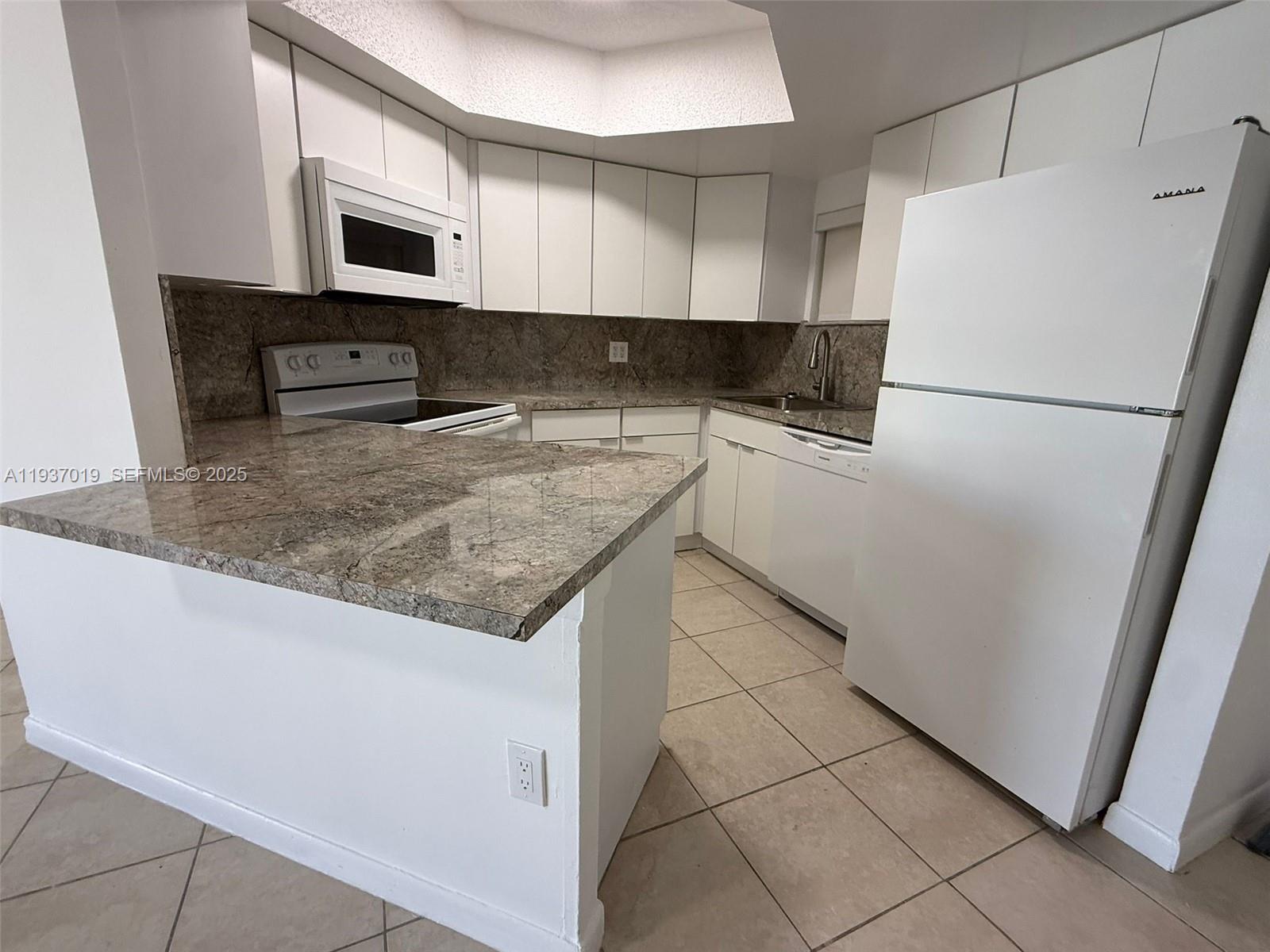 Las Vistas At Doral Condo