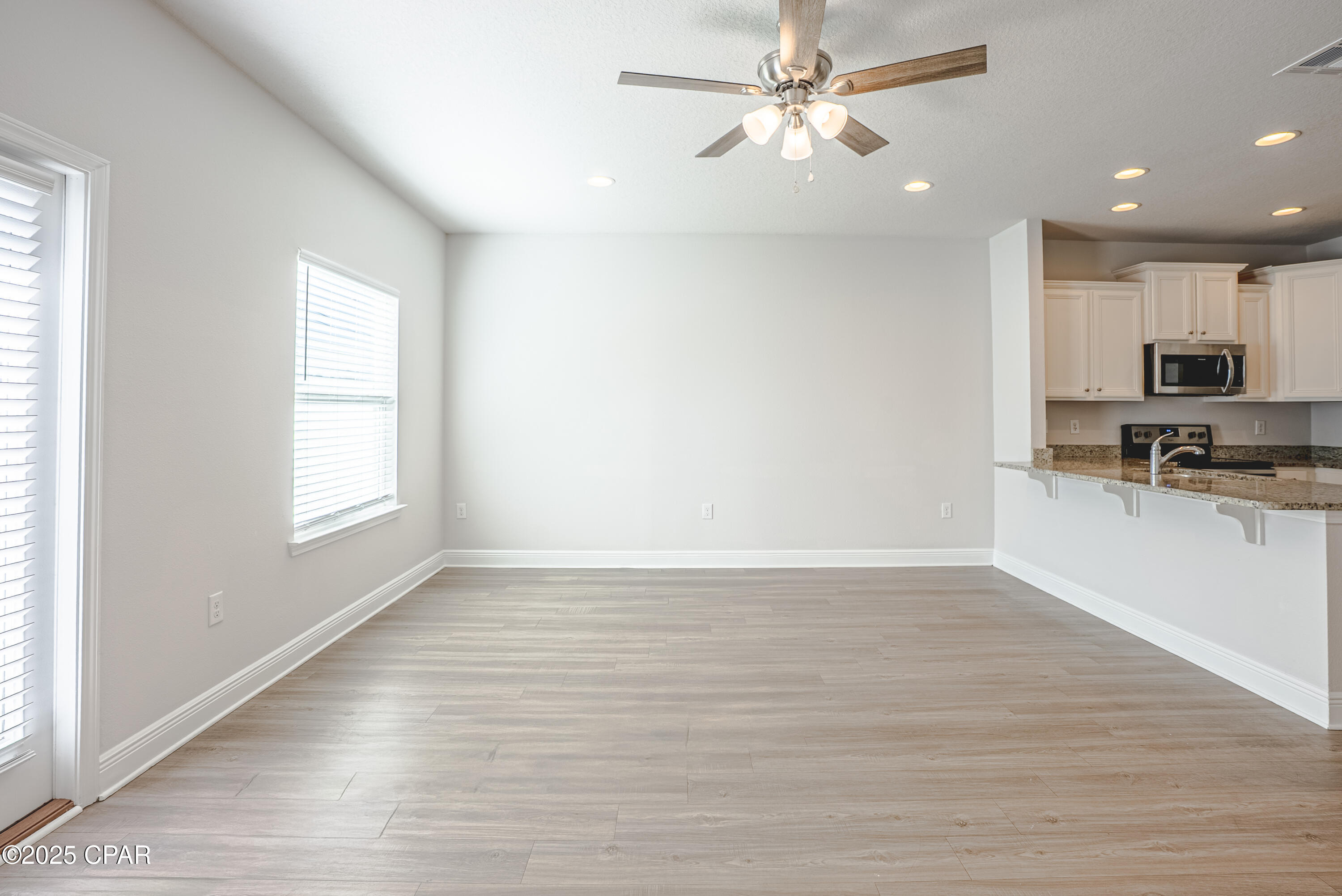 Image 11 For 7472 Shadow Lake Drive