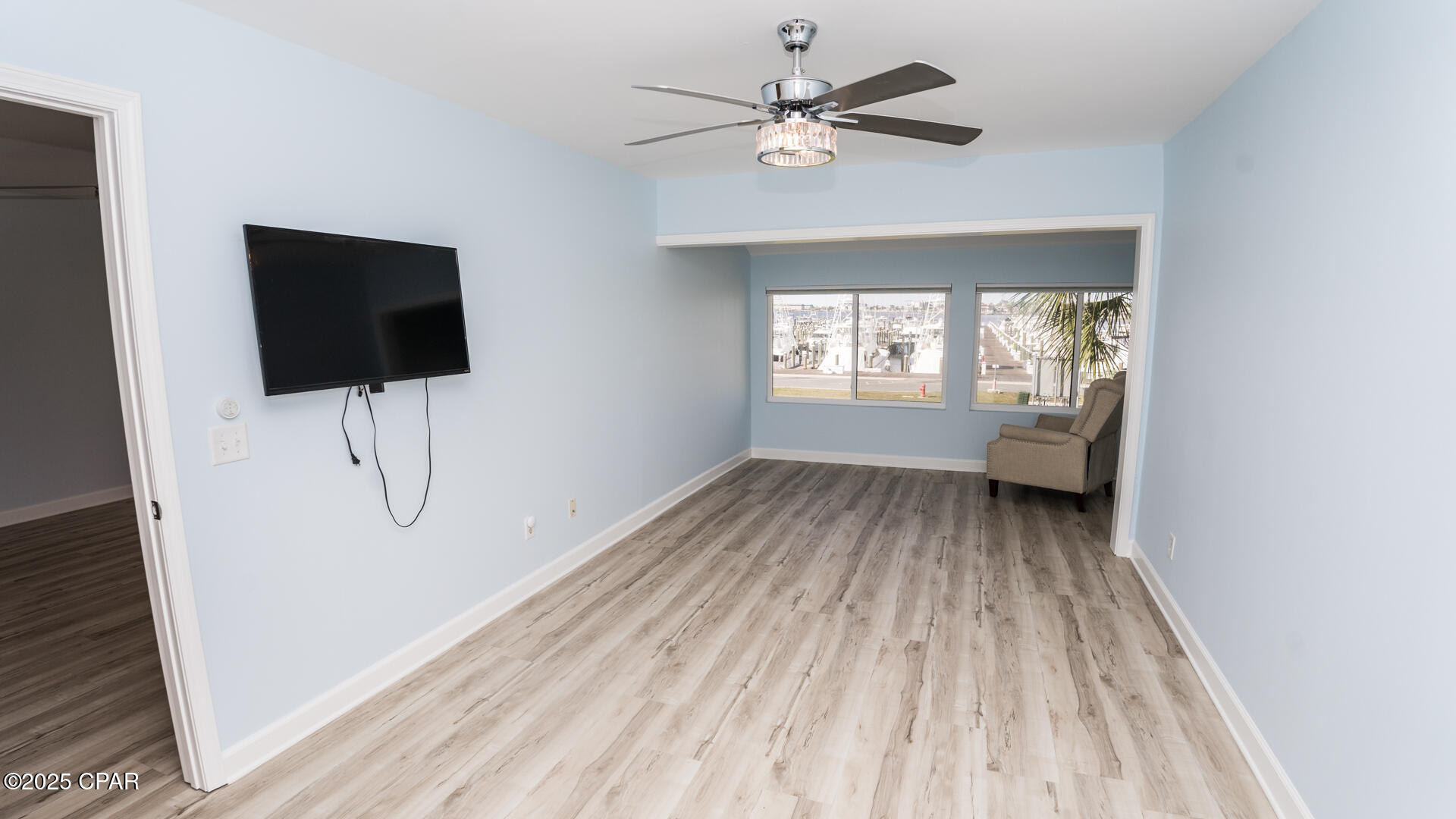 Image 27 For 4726 Bay Point Road A208