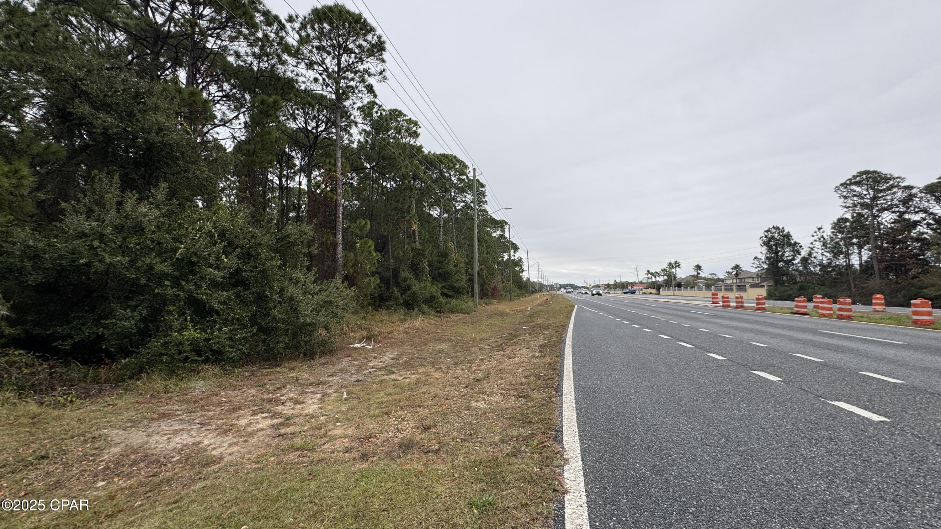 Listing photo id 2 for 5836 Gulf Breeze Parkway