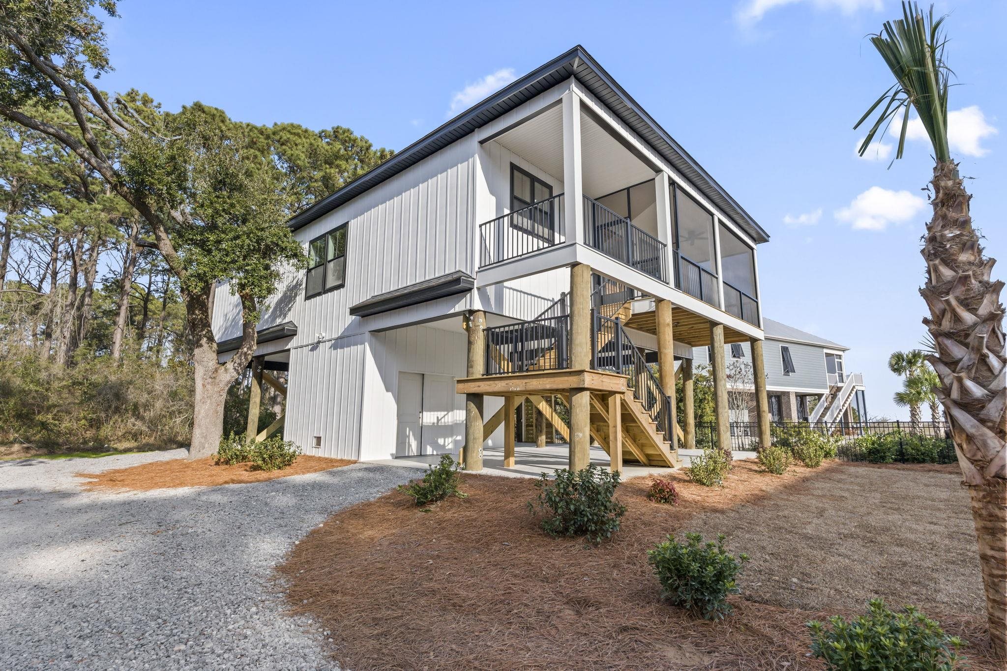 196 Brown Pelican Loop Pawleys Island, SC 29585