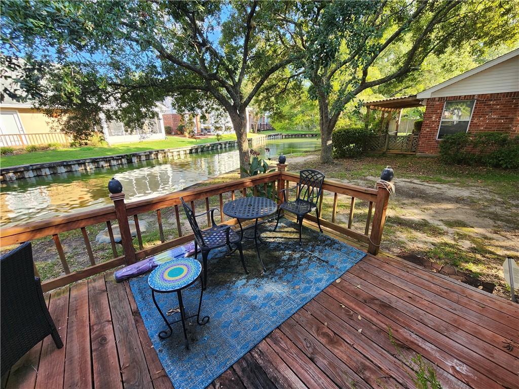 Homes for sale in Mandeville, LA | 745 Carondelet St, Mandeville, LA 70448 | MLS# 2535860