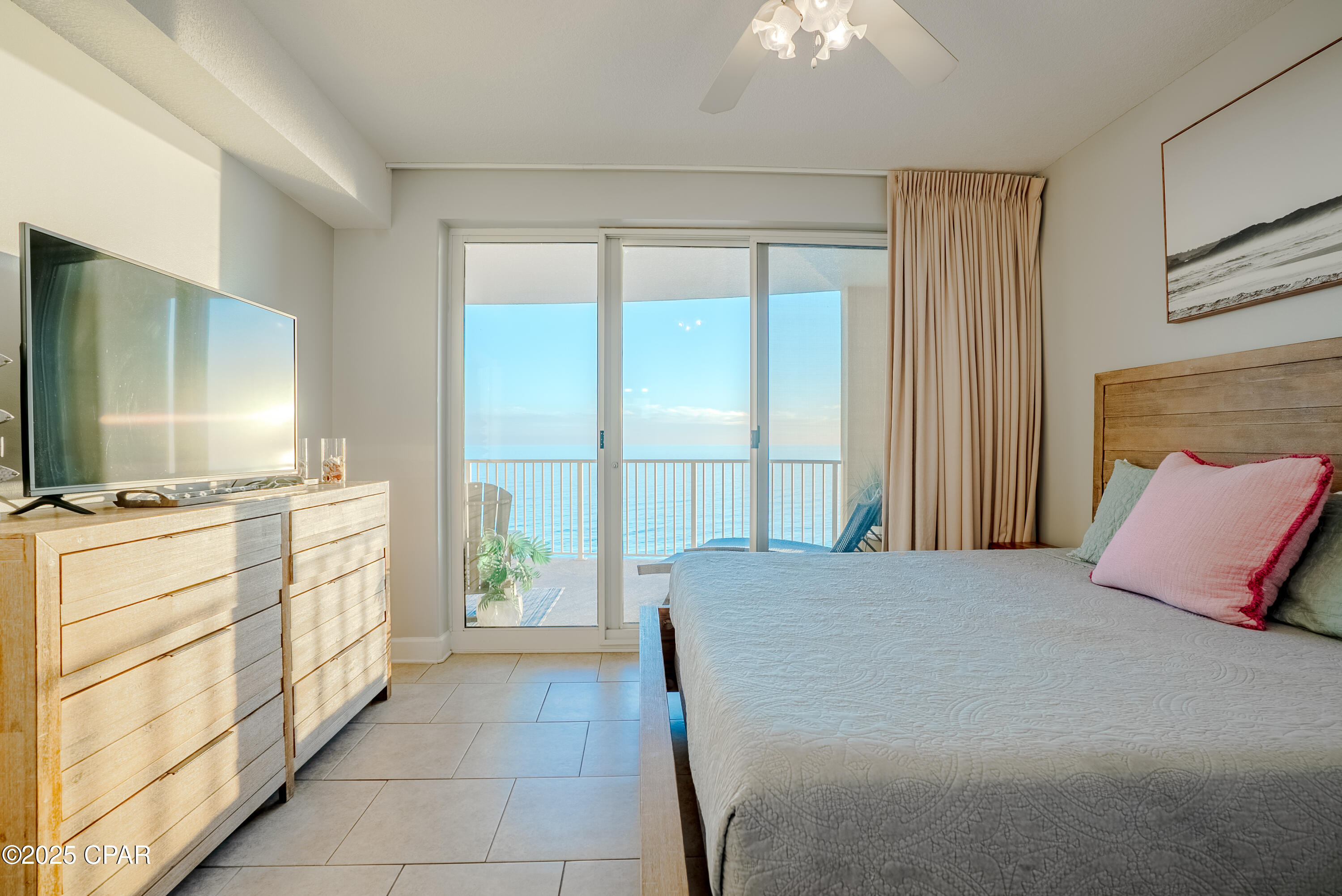 Image 20 For 17545 Front Beach Road 905