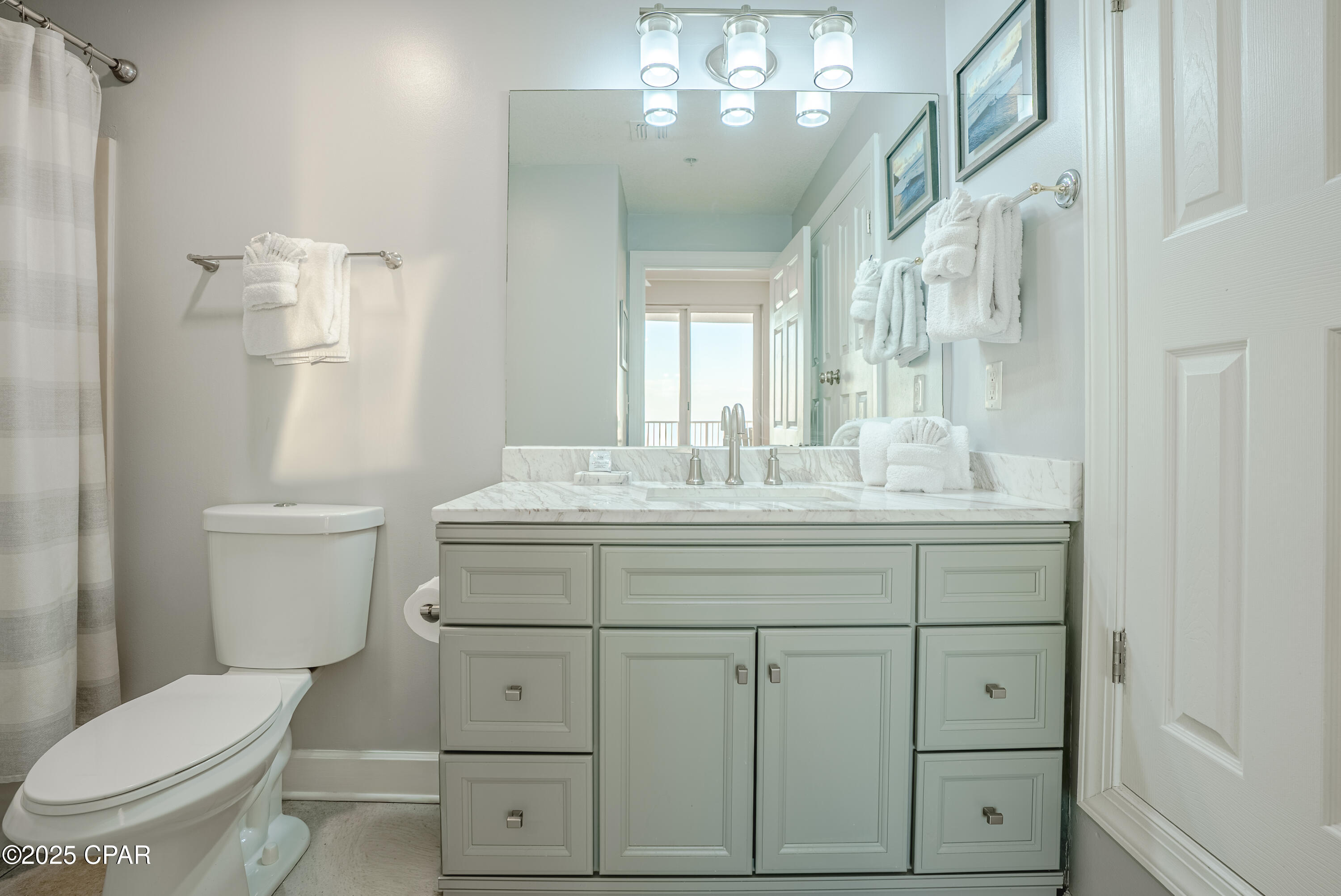 Image 26 For 17545 Front Beach Road 905