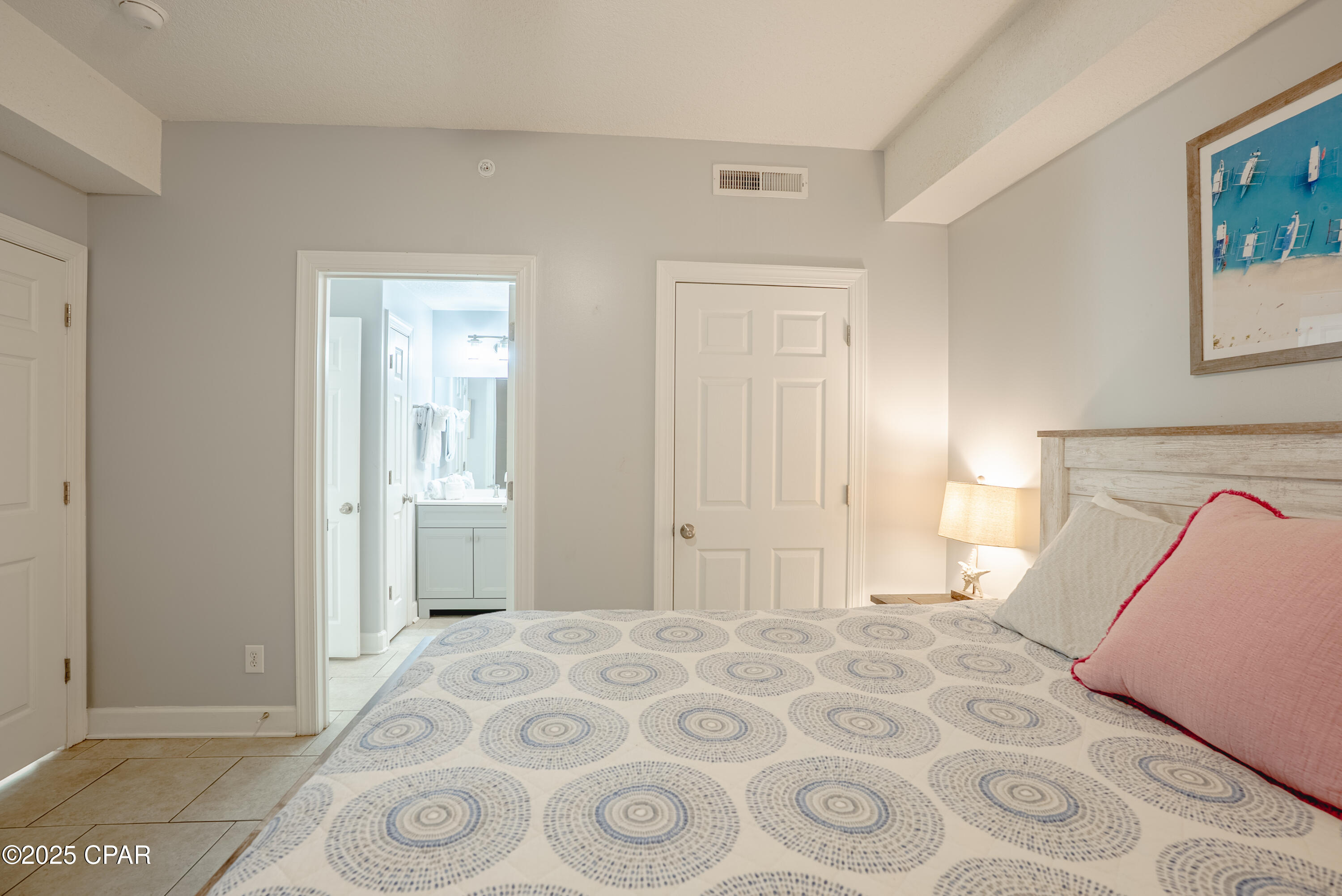 Image 34 For 17545 Front Beach Road 905