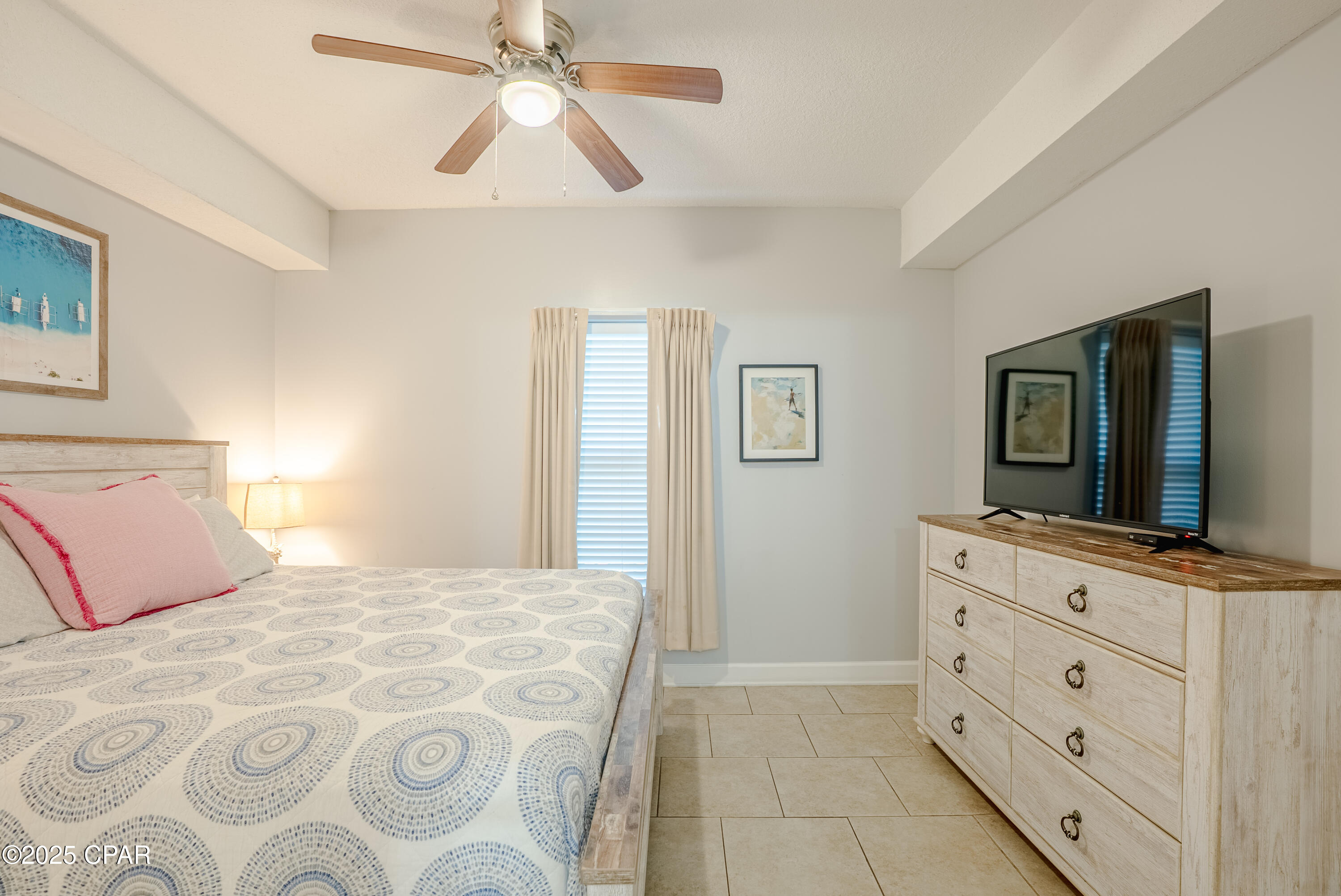 Image 35 For 17545 Front Beach Road 905