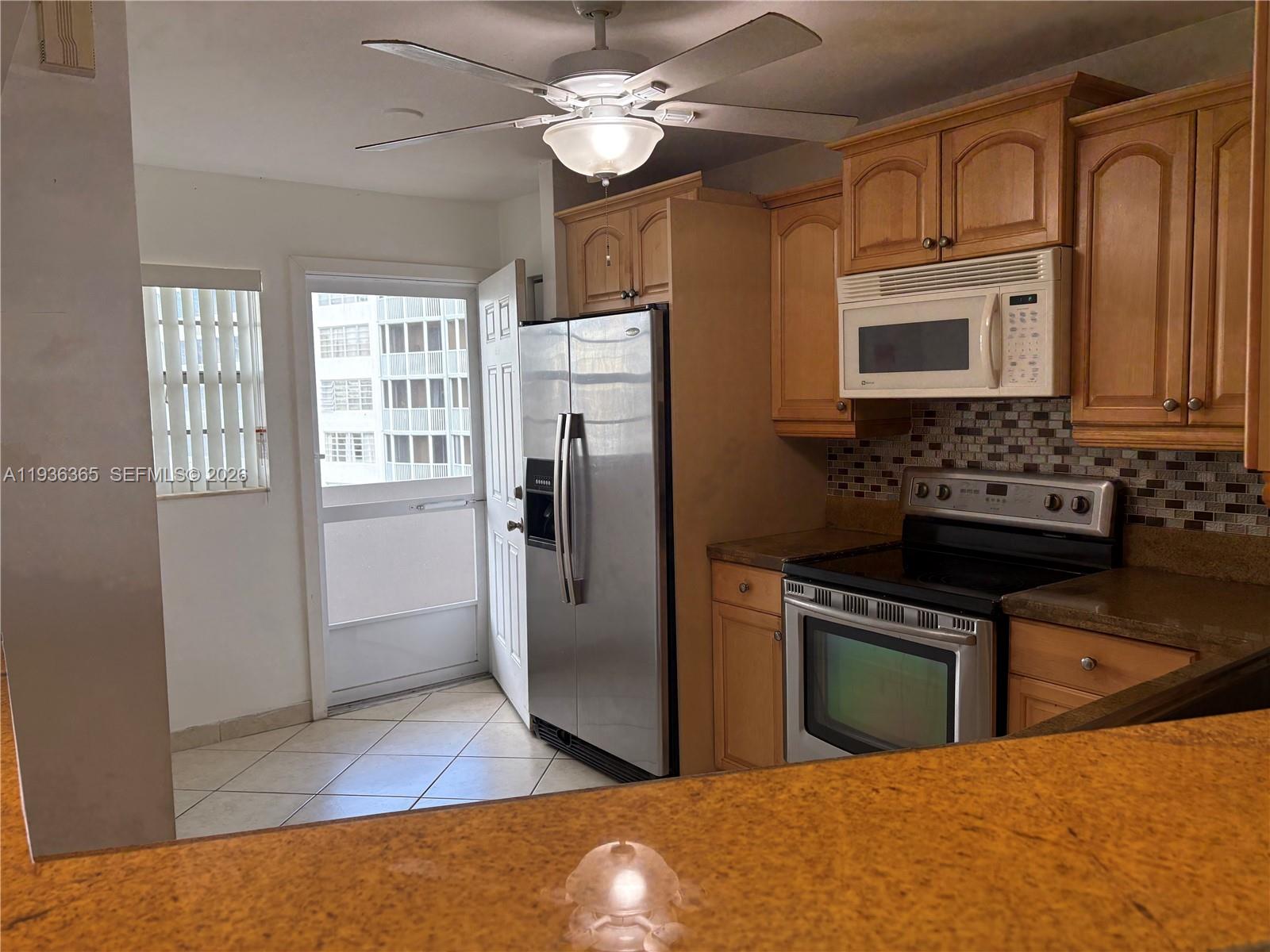 Jade Winds Group-Daisy Ga