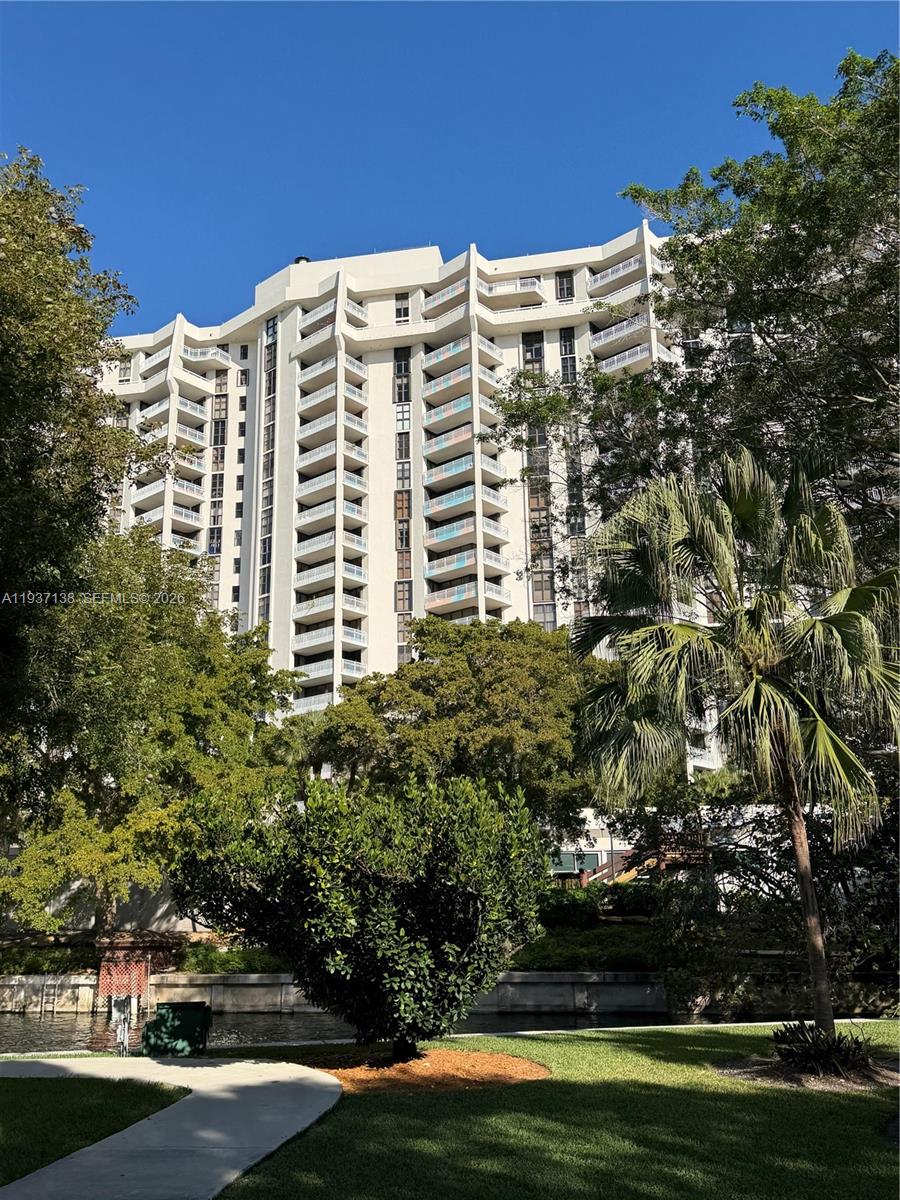 Towers Of Quayside Condo