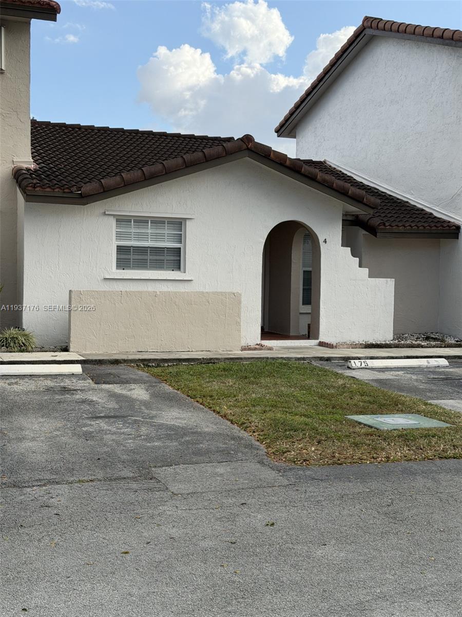 Lambiance Townhomes Kenda