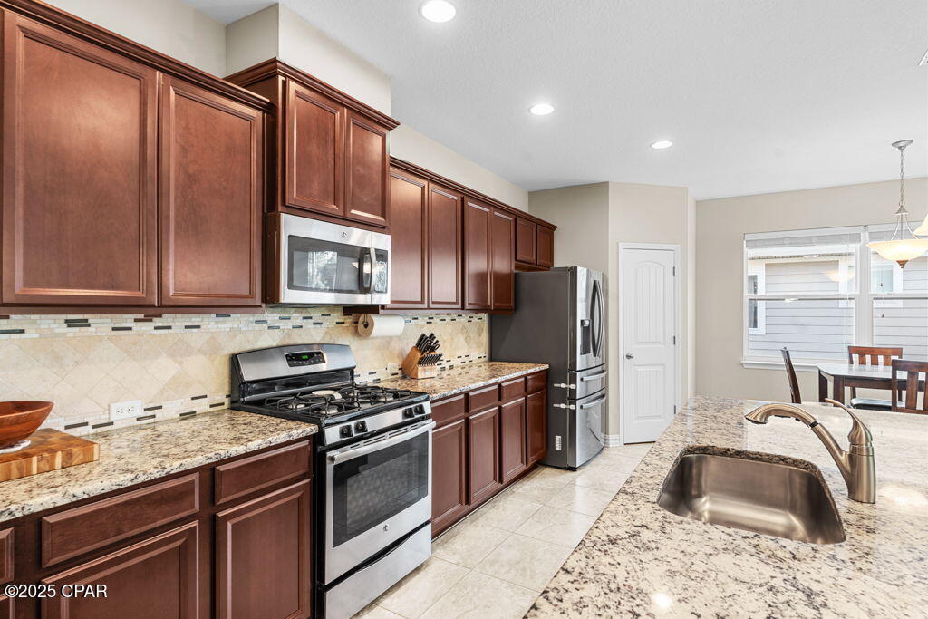 Image 25 For 328 Johnson Bayou Drive