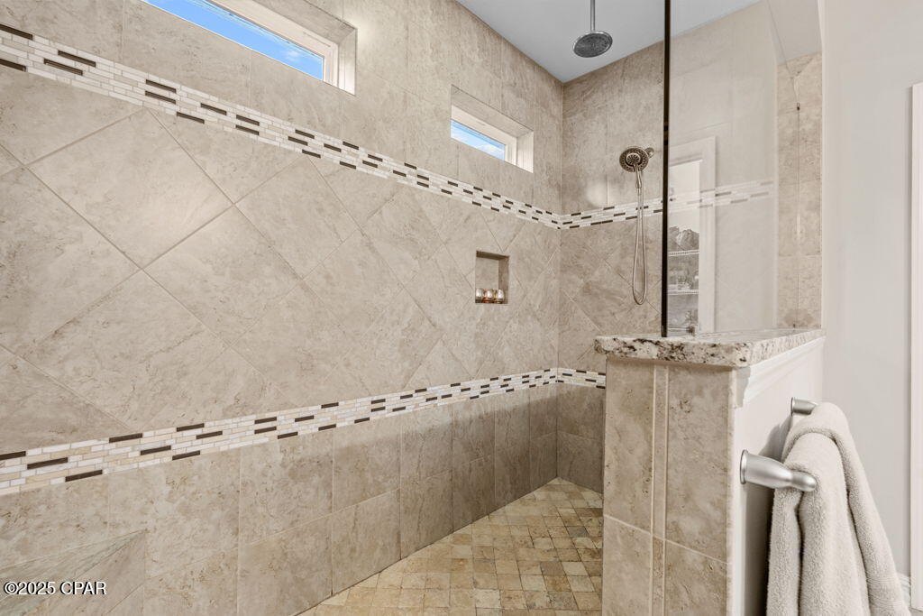 Image 38 For 328 Johnson Bayou Drive