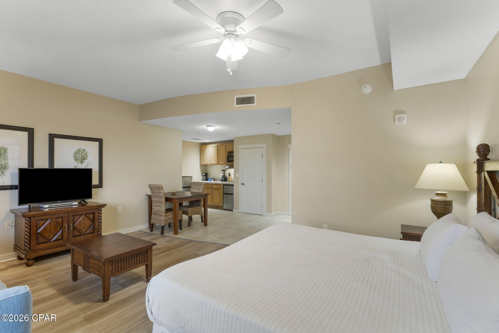 Image 7 For 15100 Front Beach Road 929