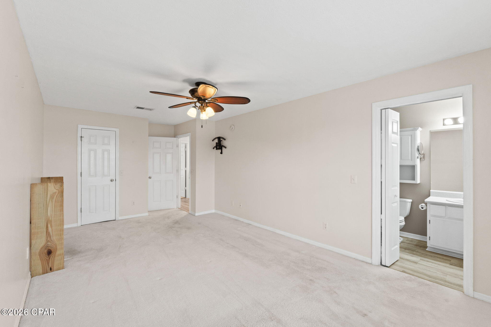 Image 22 For 6590 Harbour Boulevard