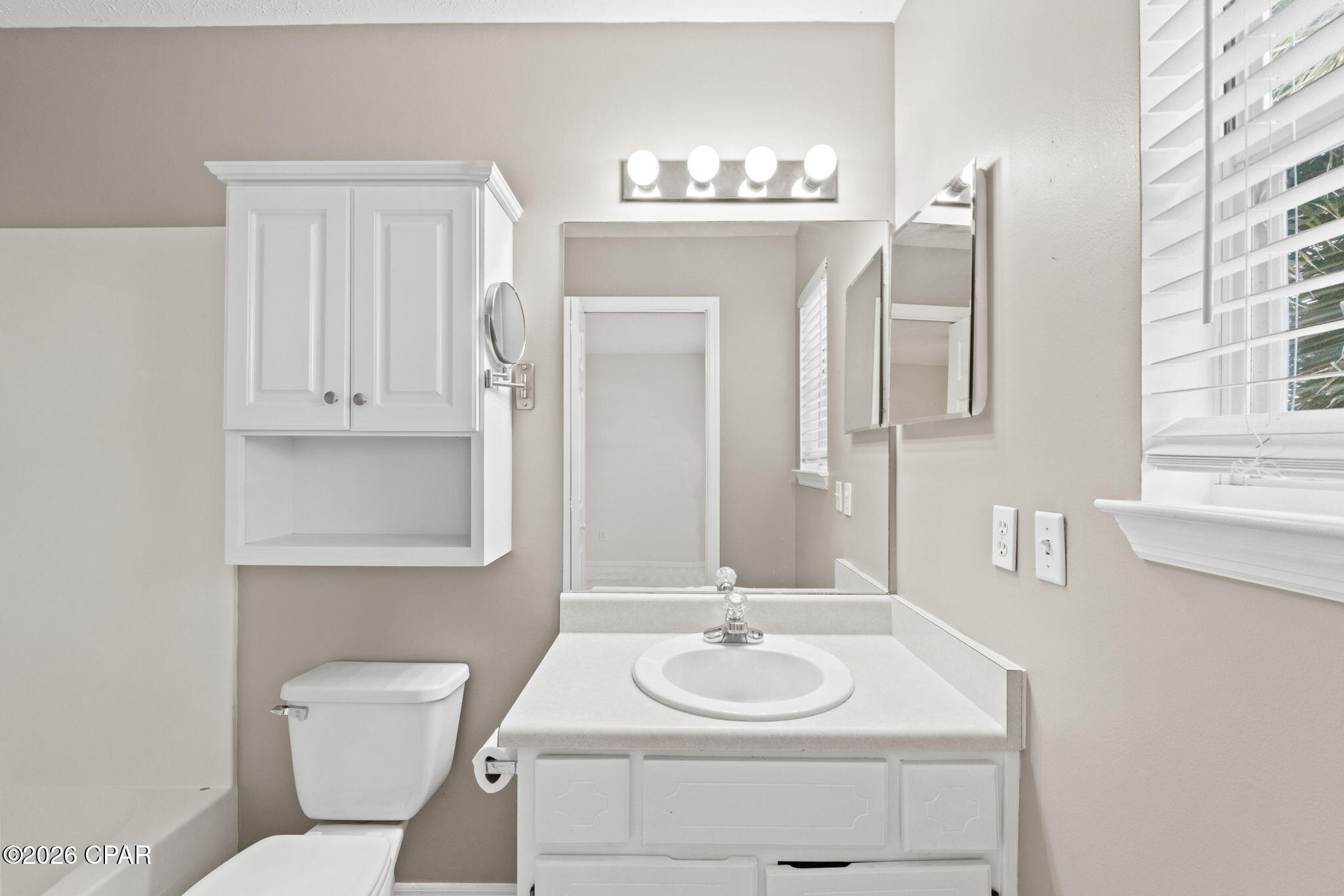 Image 23 For 6590 Harbour Boulevard