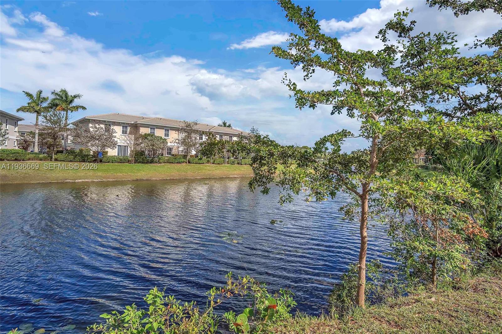 Homes for sale in Coral Springs, FL | 3475 Broken Woods Dr #106, Coral Springs, FL 33065 | MLS# A11936669