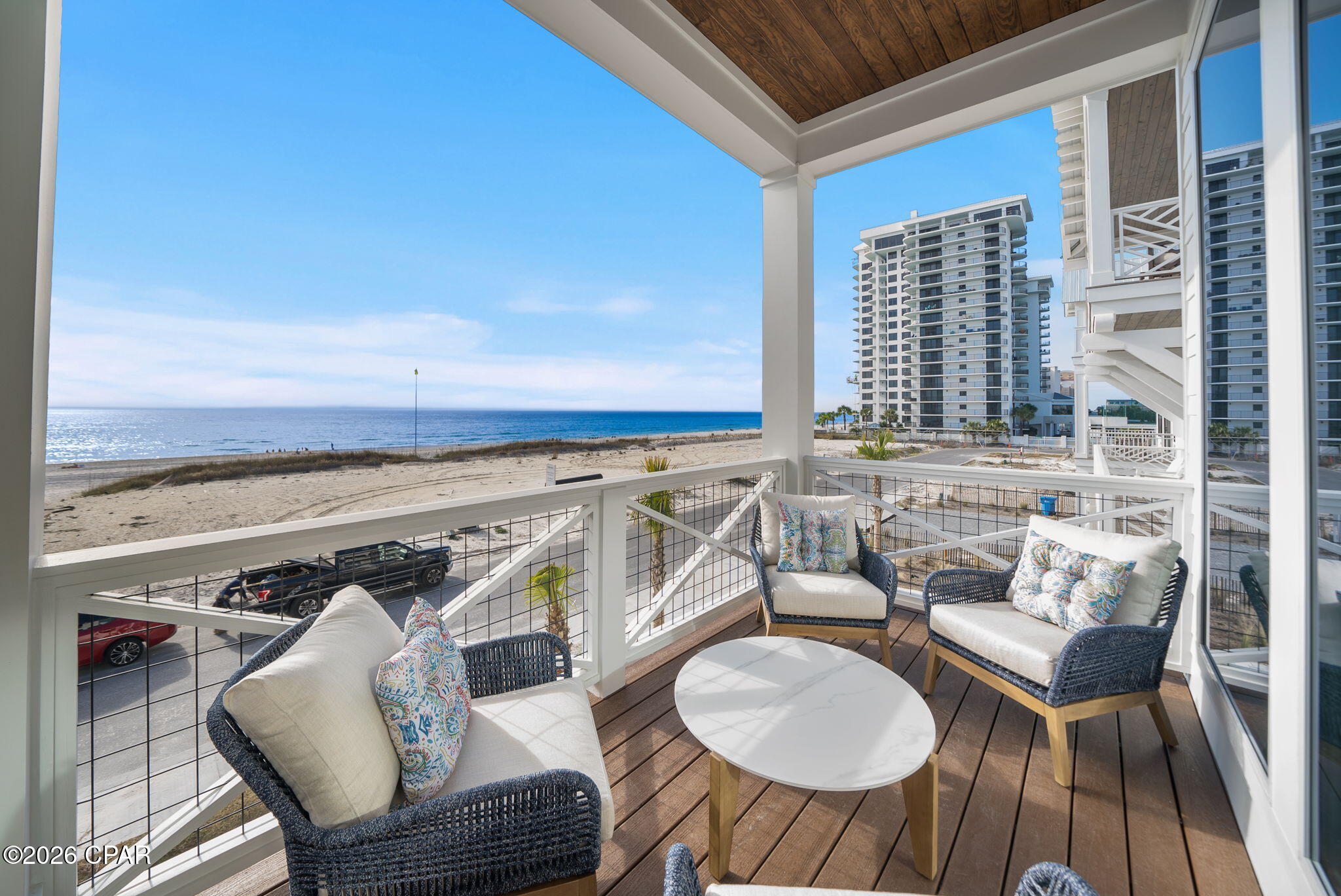 Listing photo id 39 for 5940 Gulf Drive