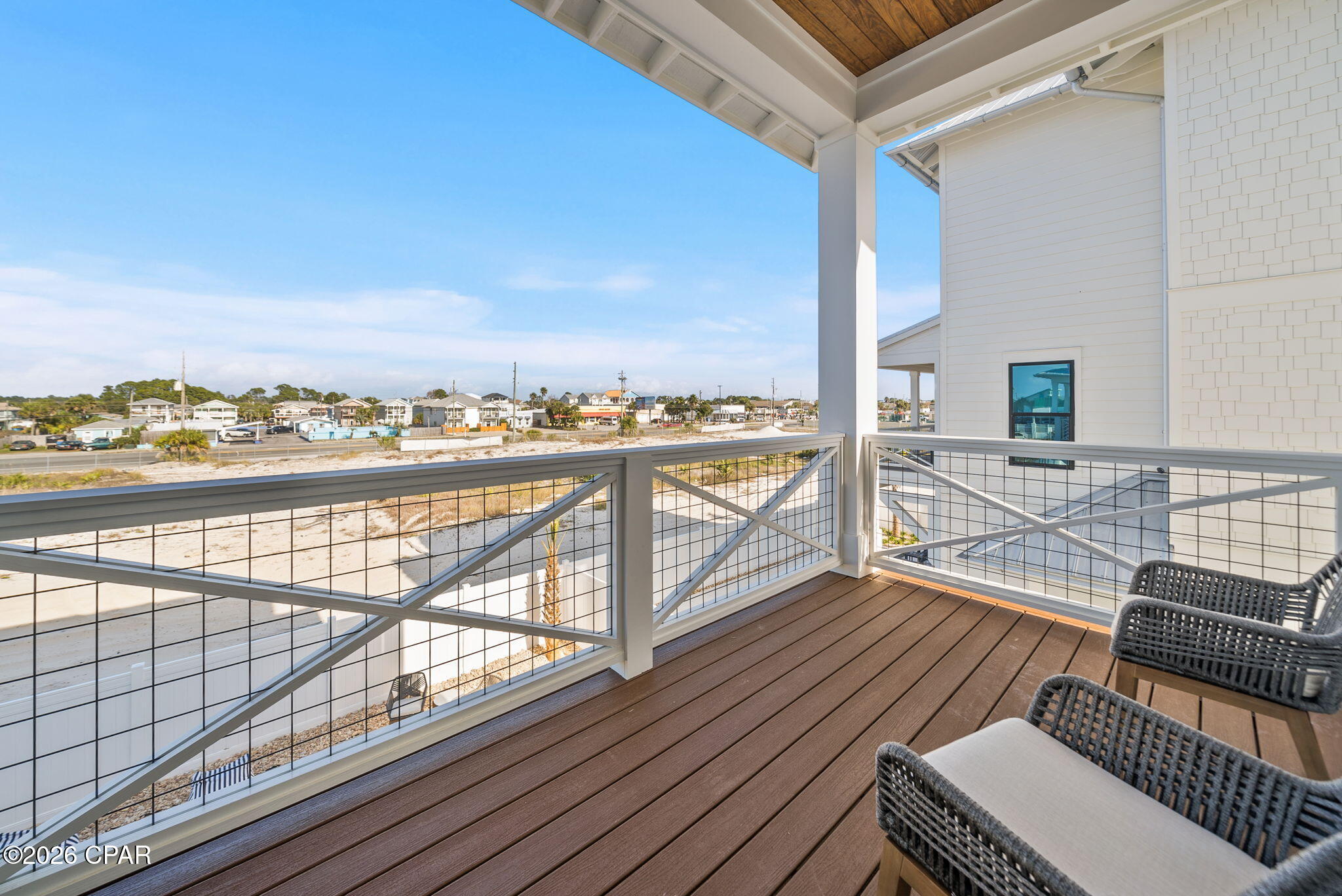 Listing photo id 42 for 5940 Gulf Drive