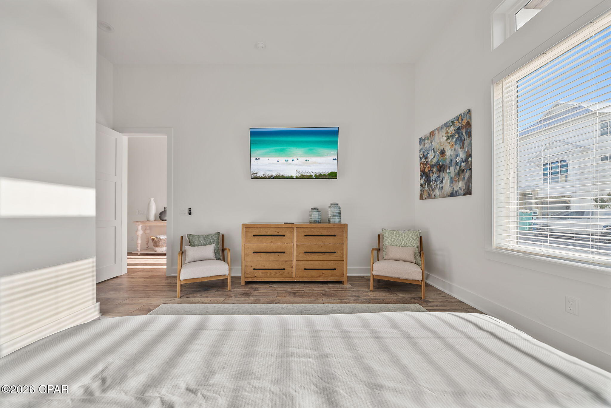 Image 7 For 5940 Gulf Drive