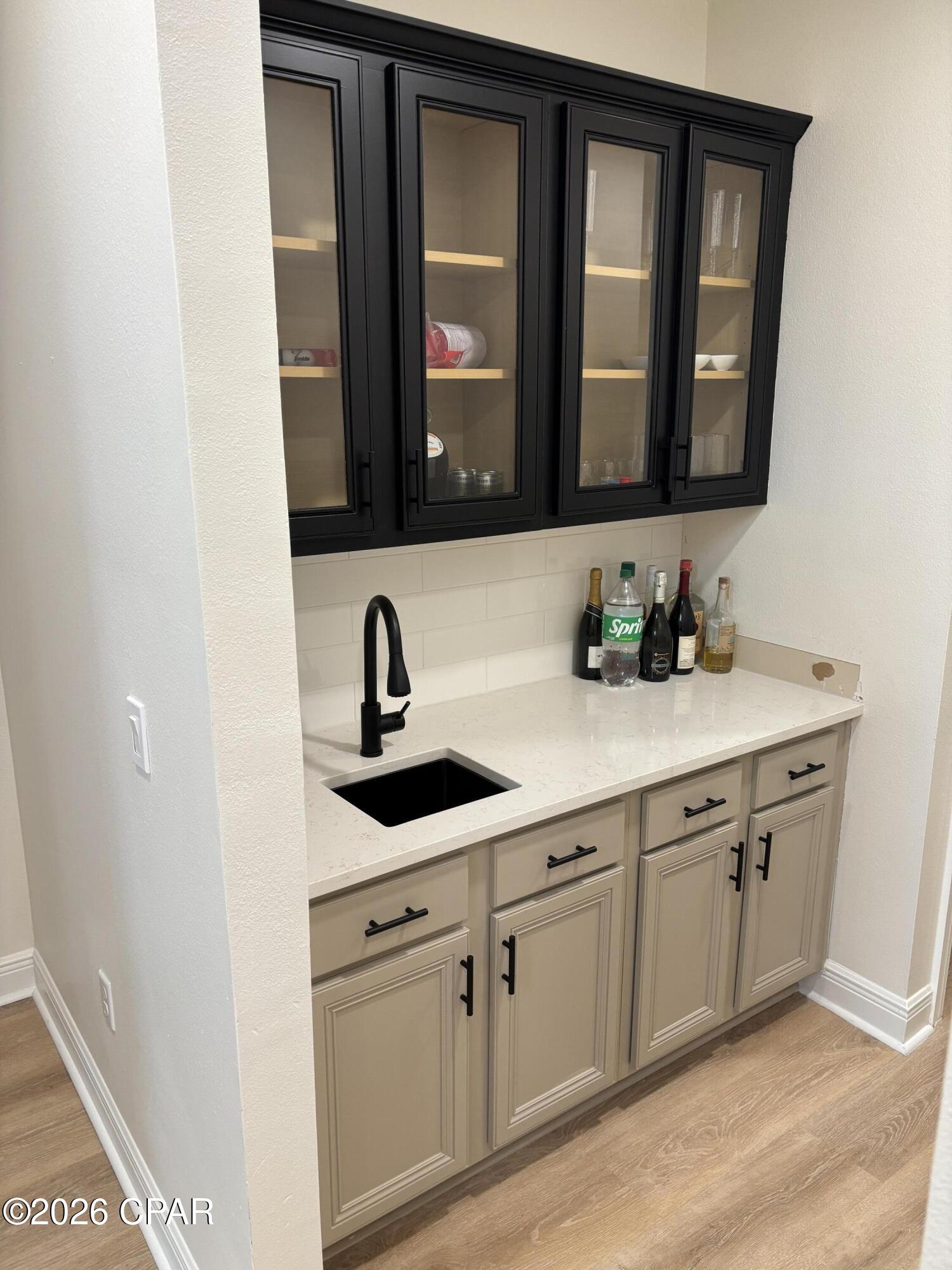 Image 15 For 5007 Pretty Way