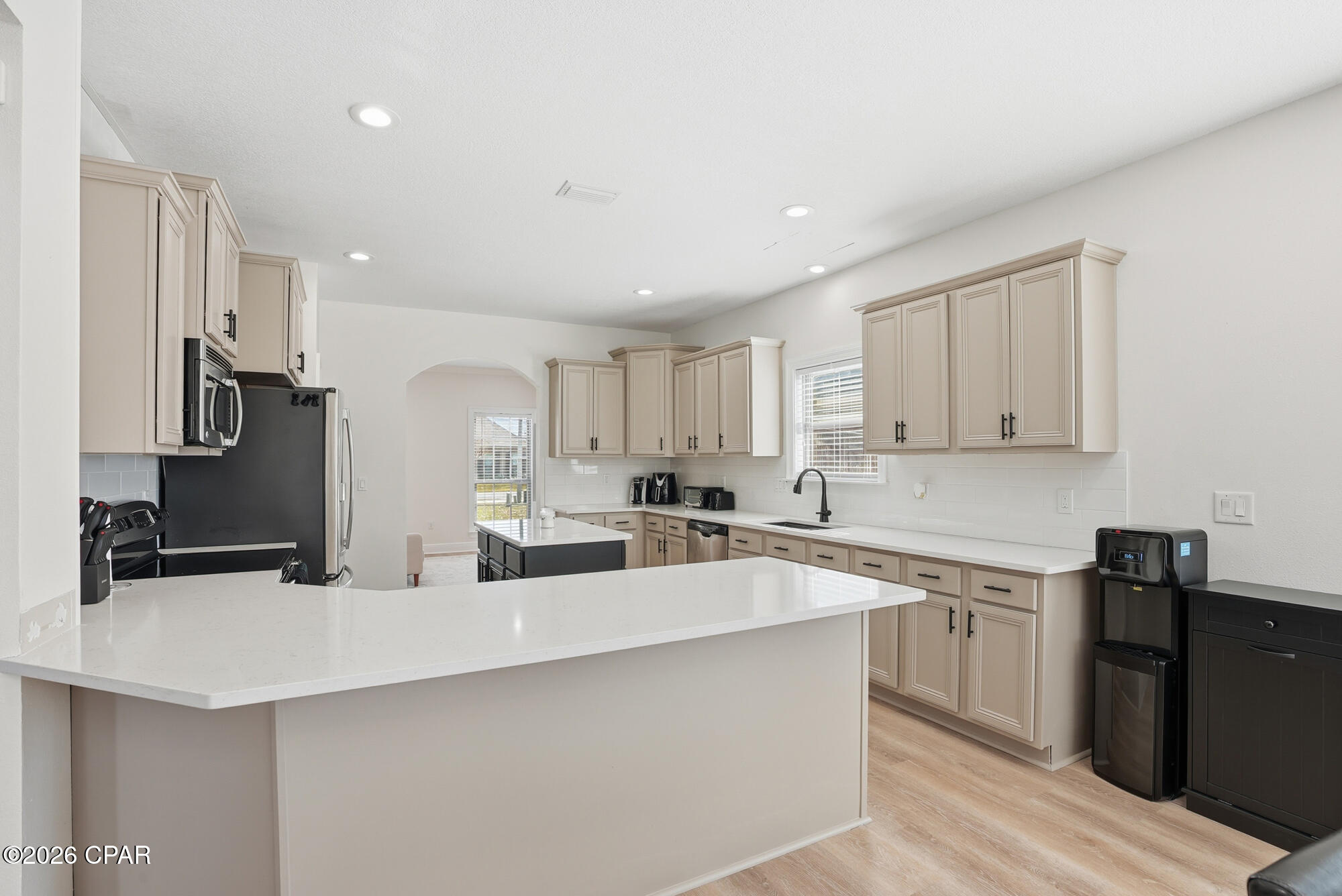 Image 15 For 5007 Pretty Way