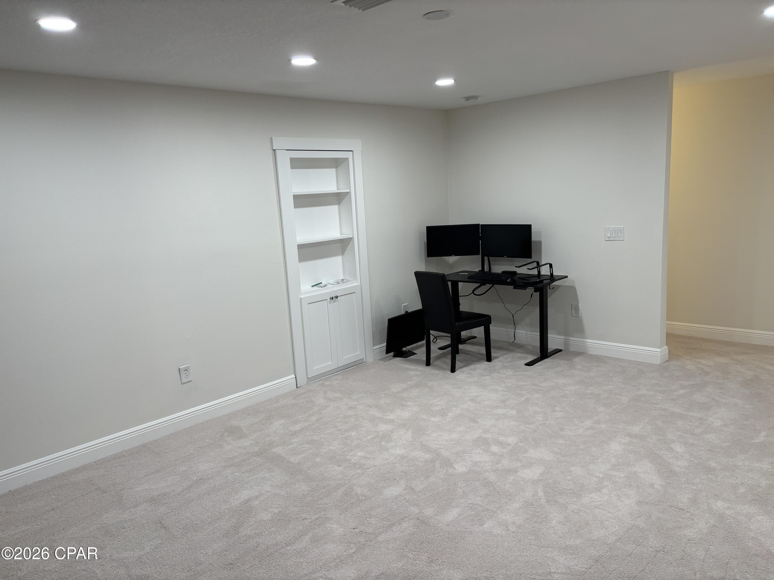 Image 43 For 5007 Pretty Way